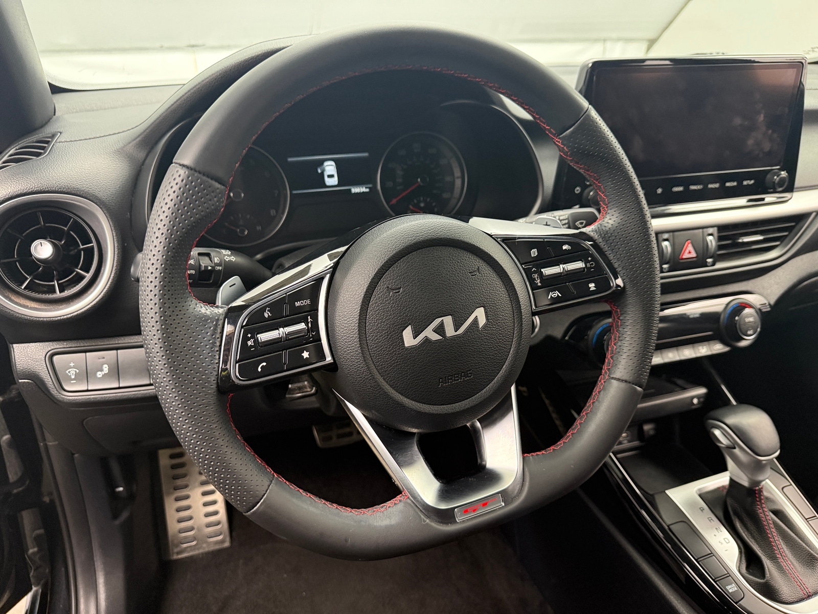 Thumbnail: 2022 Kia Forte - 5