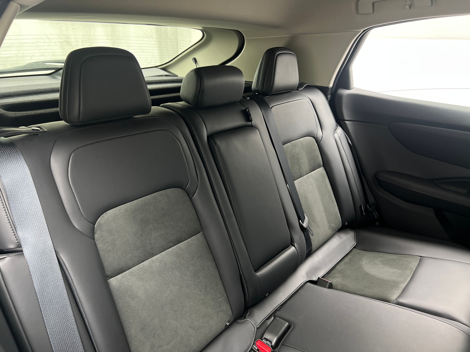 Thumbnail: 2024 Nissan Ariya - 5