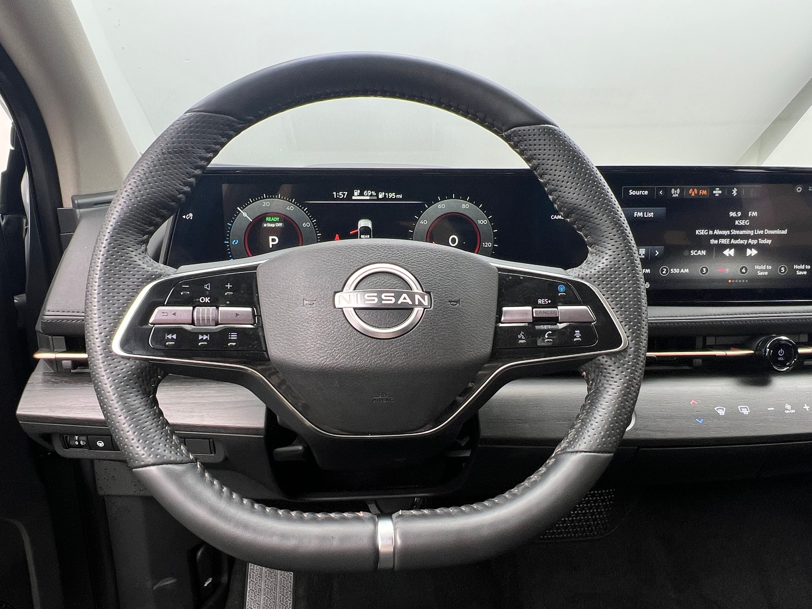 Thumbnail: 2024 Nissan Ariya - 4