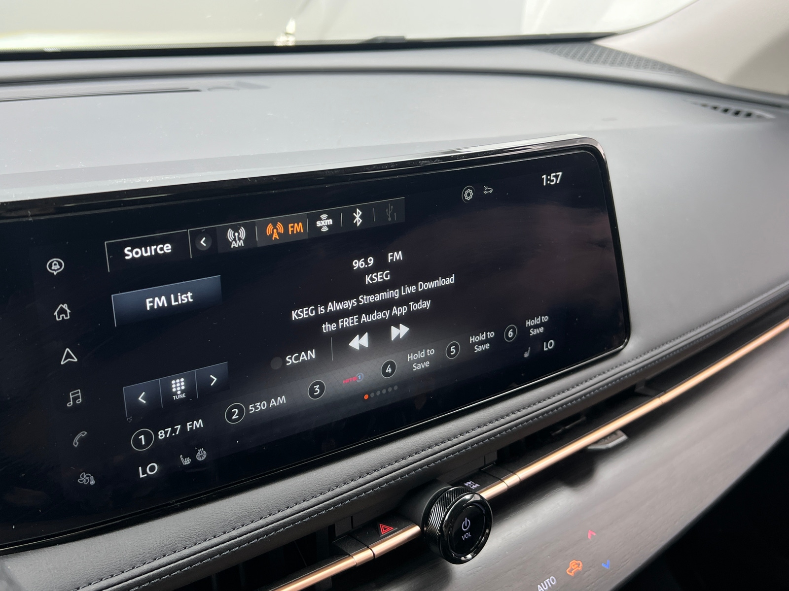 Thumbnail: 2024 Nissan Ariya - 3