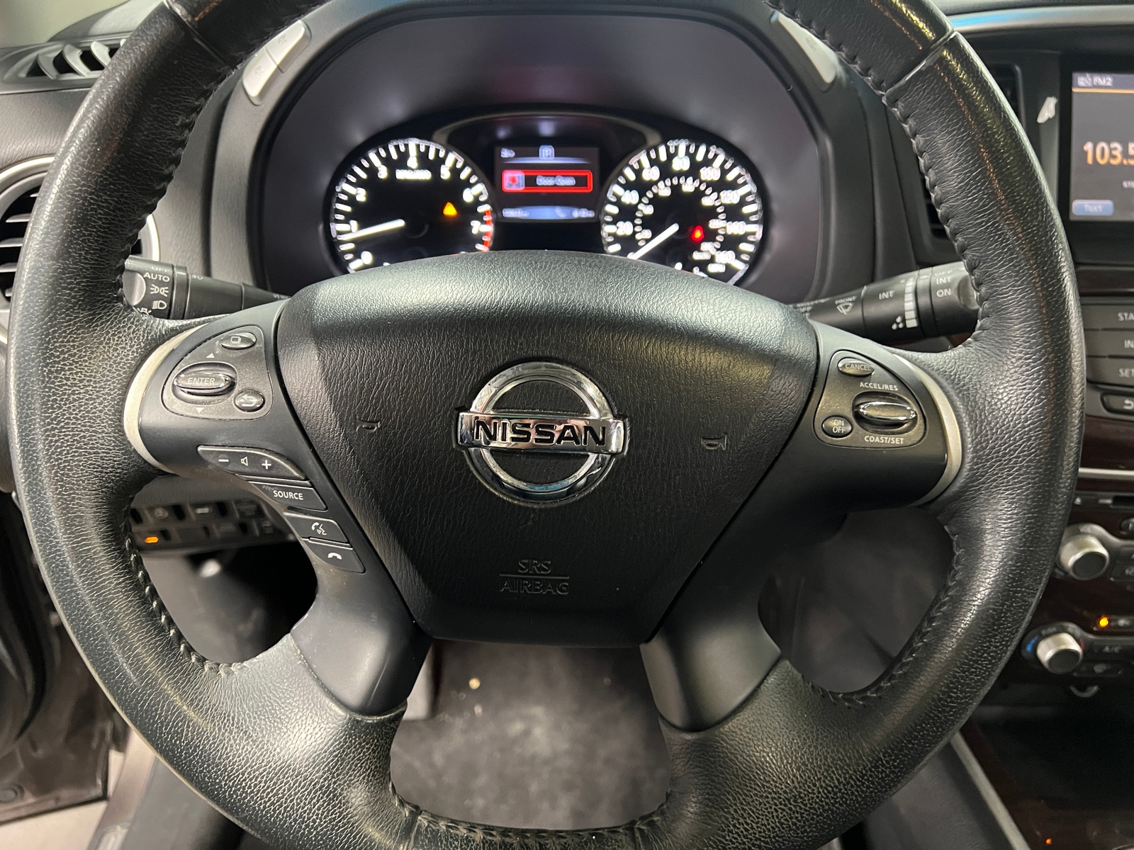 Thumbnail: 2016 Nissan Pathfinder - 4