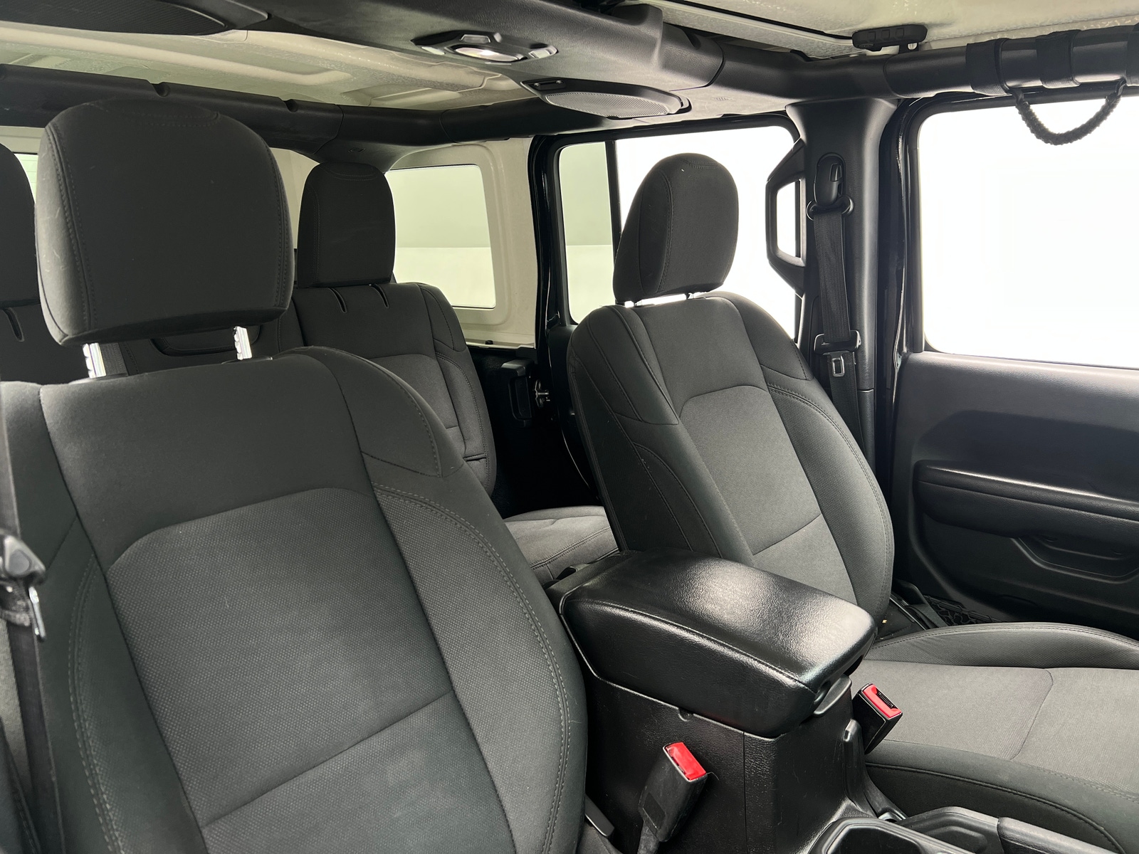 Thumbnail: 2018 Jeep Wrangler - 2