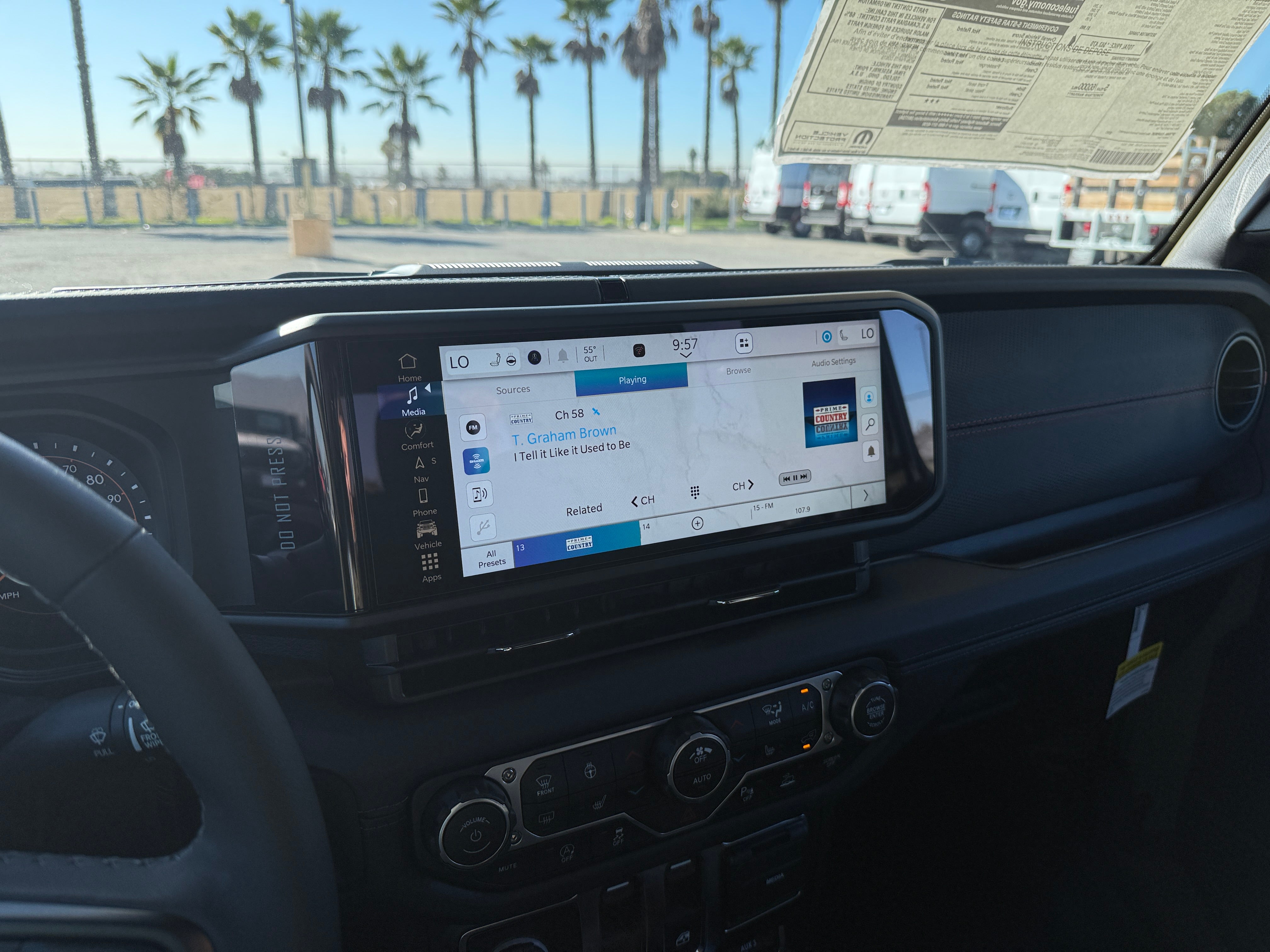 2025 Jeep Wrangler 2-Door Rubicon - Photo 13