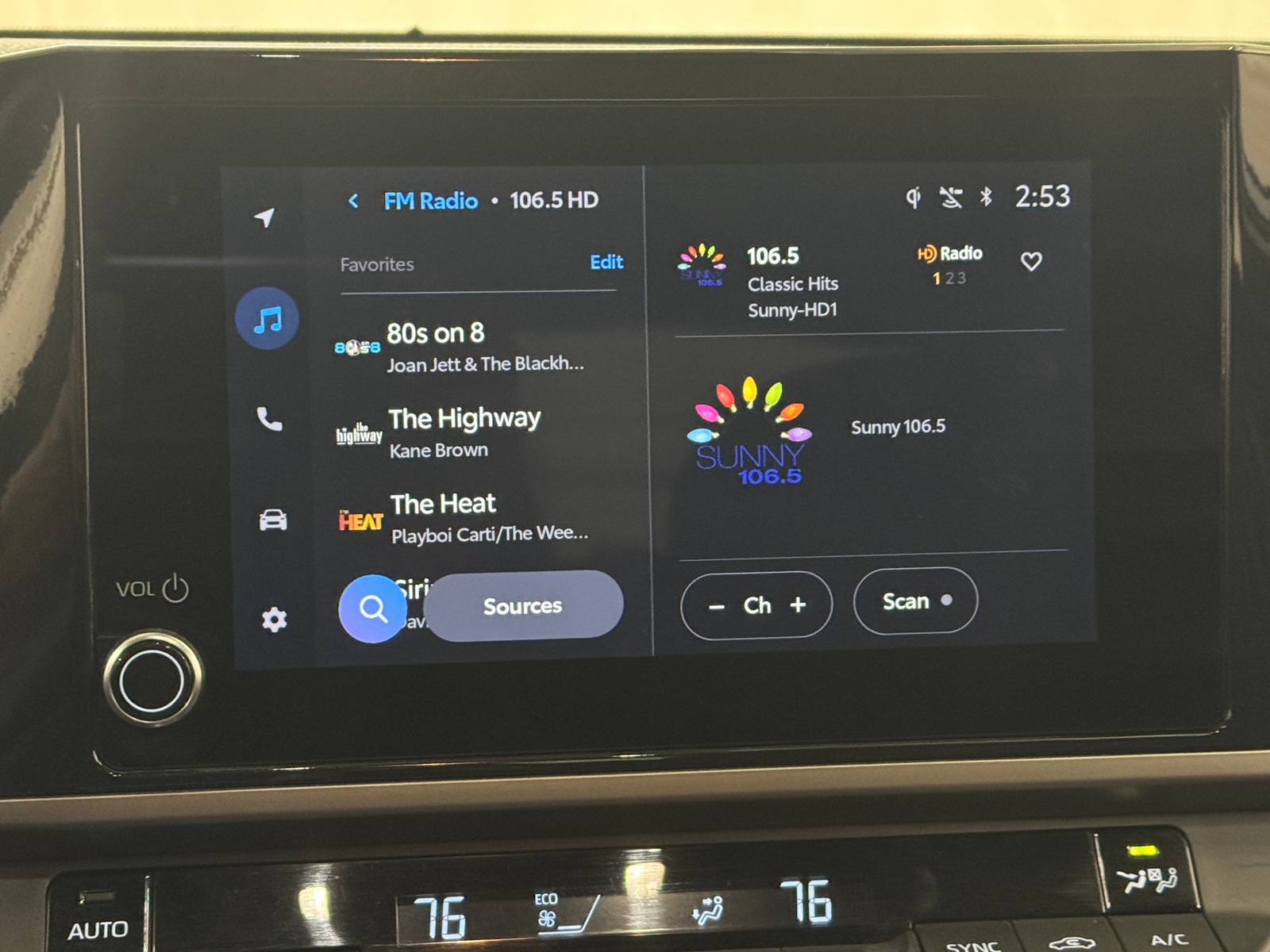 Thumbnail: 2025 Toyota Camry - 4