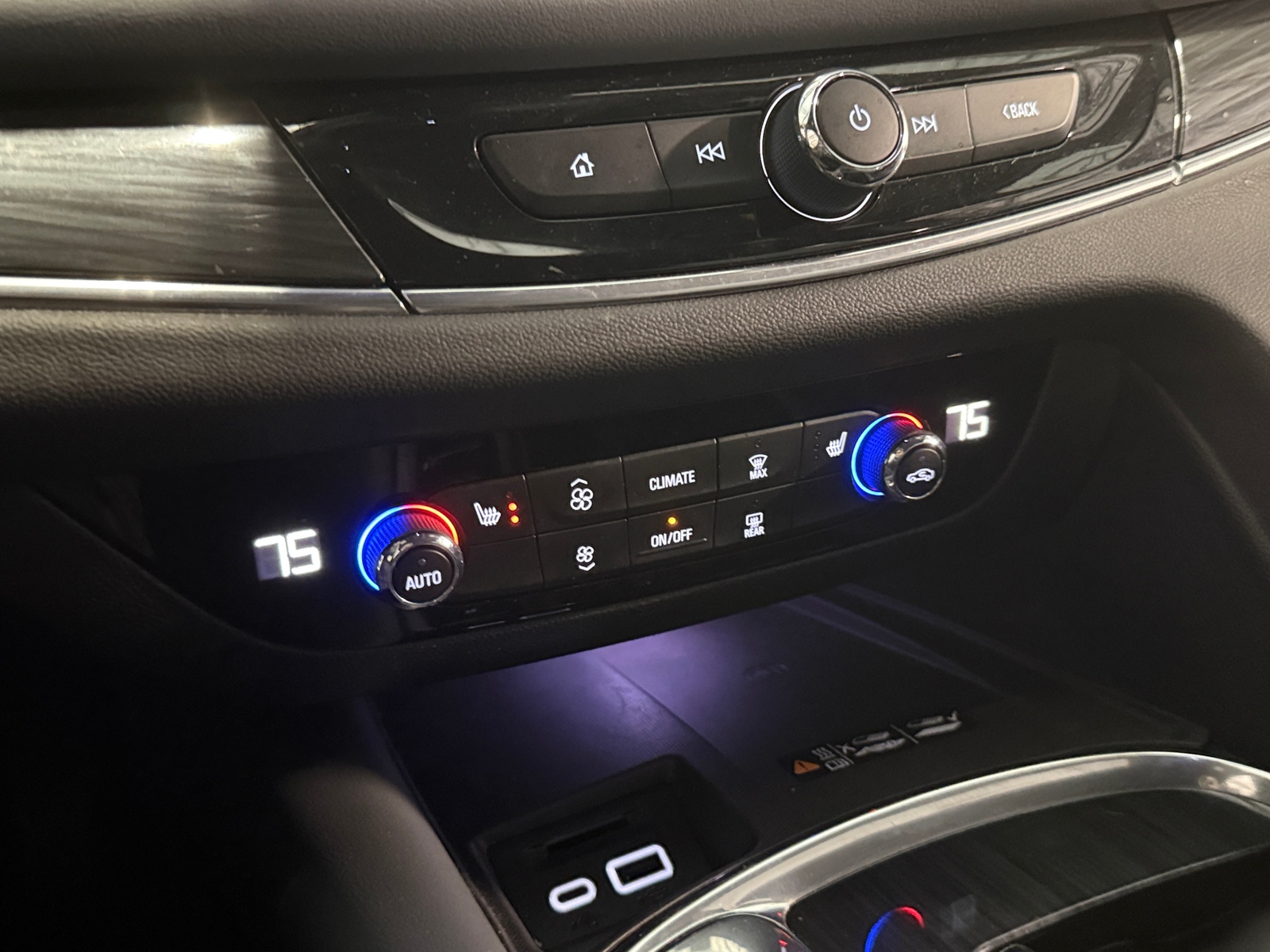 Thumbnail: 2023 Buick Enclave - 3