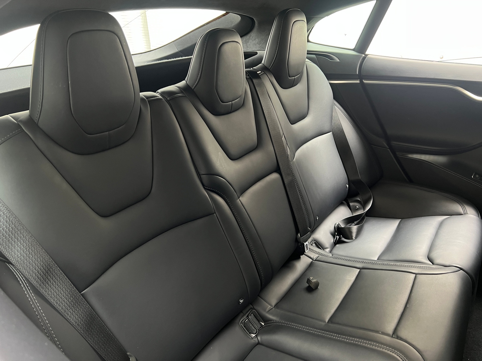 Thumbnail: 2017 Tesla Model S - 5