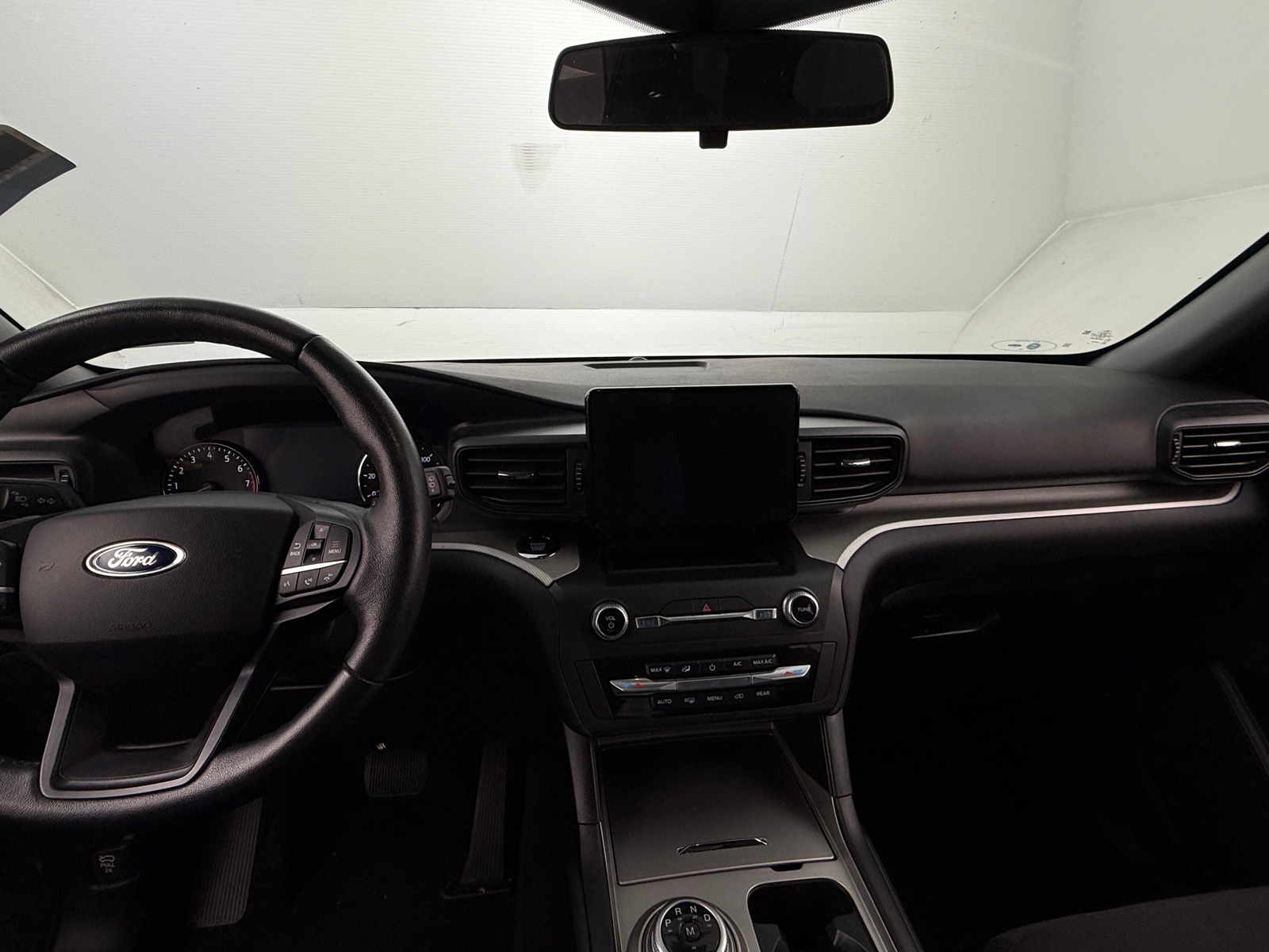 Thumbnail: 2020 Ford Explorer - 3