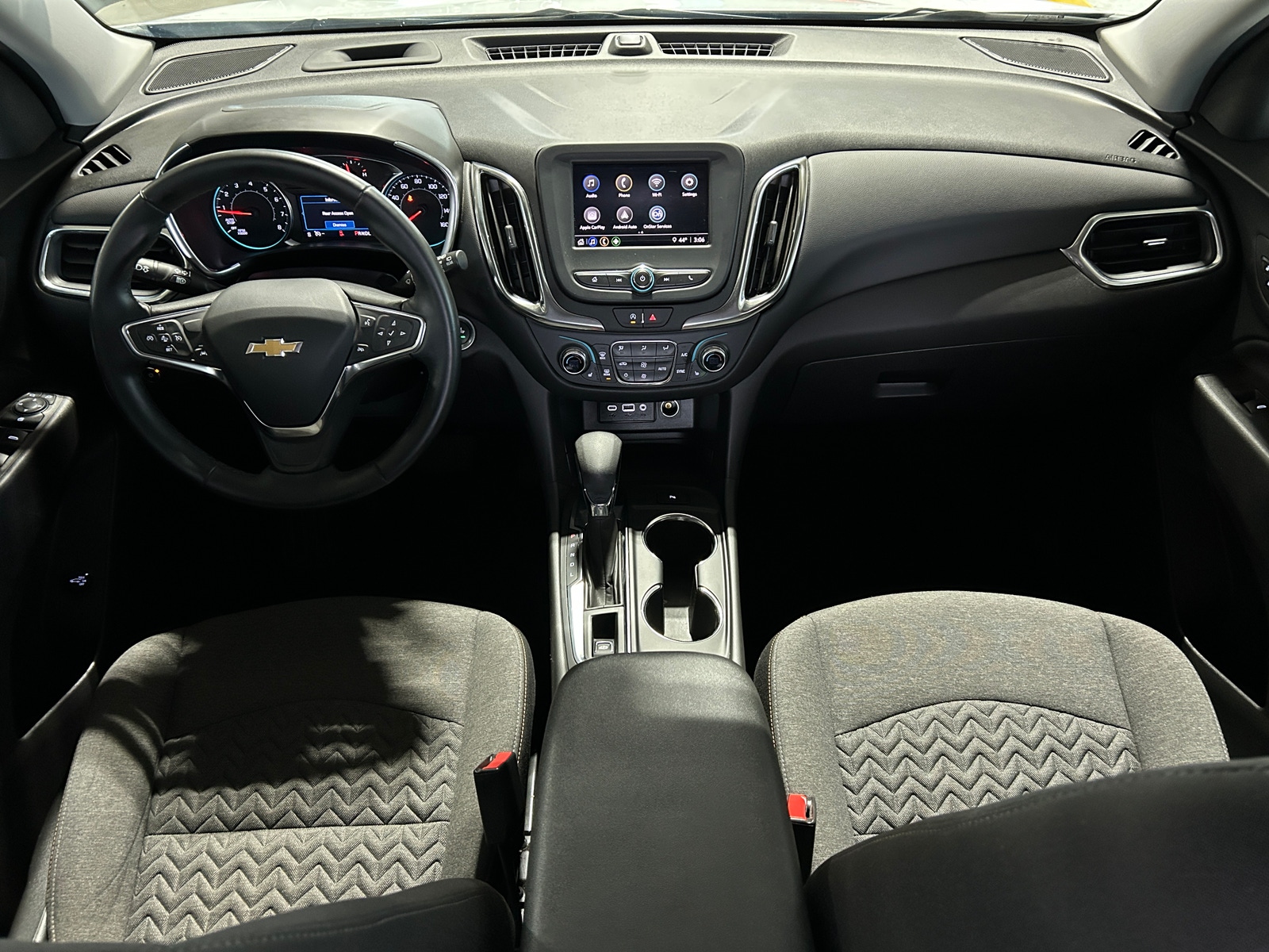 Thumbnail: 2024 Chevrolet Equinox - 3