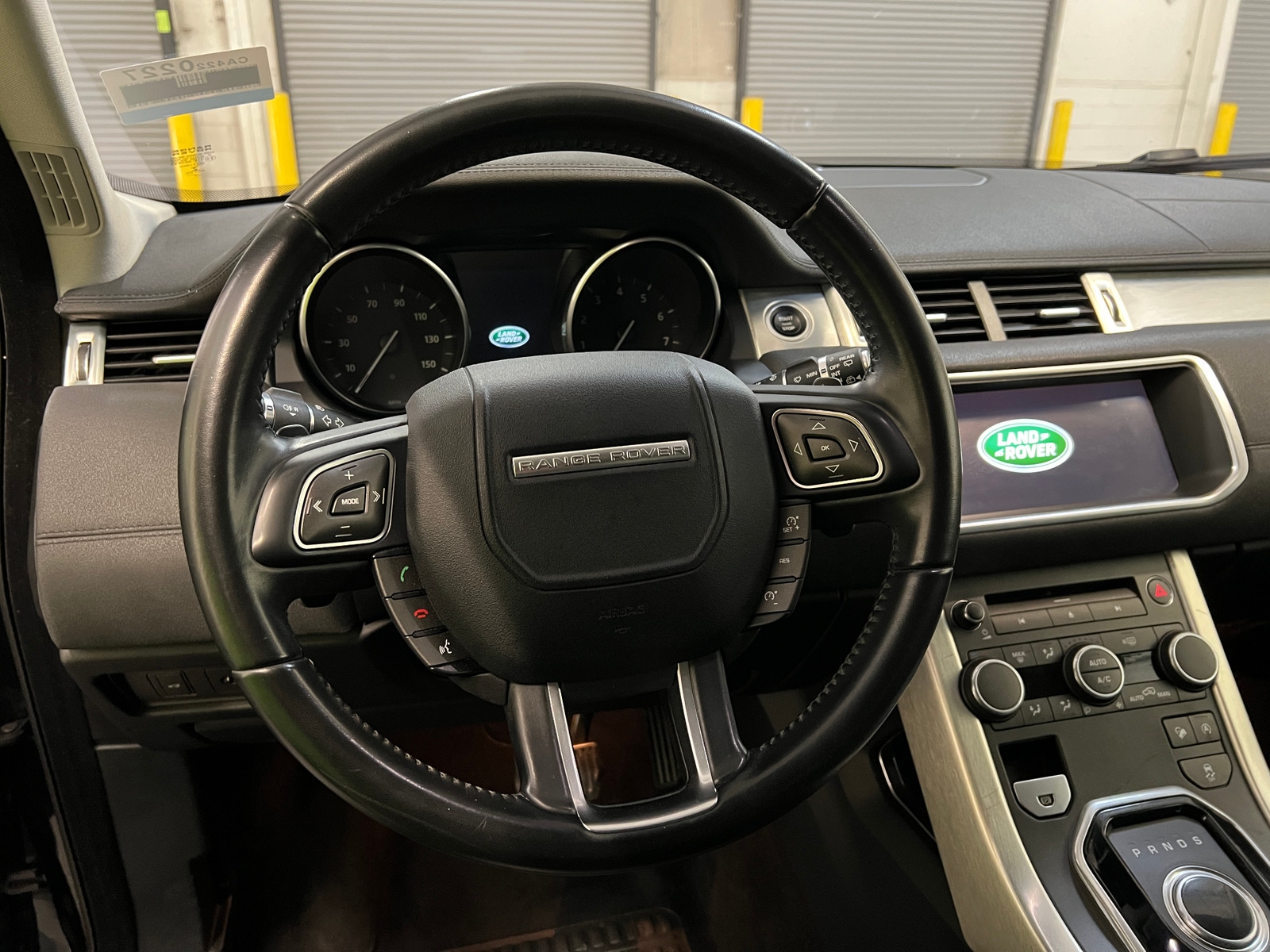 Thumbnail: 2017 Land Rover Range Rover Evoque - 4