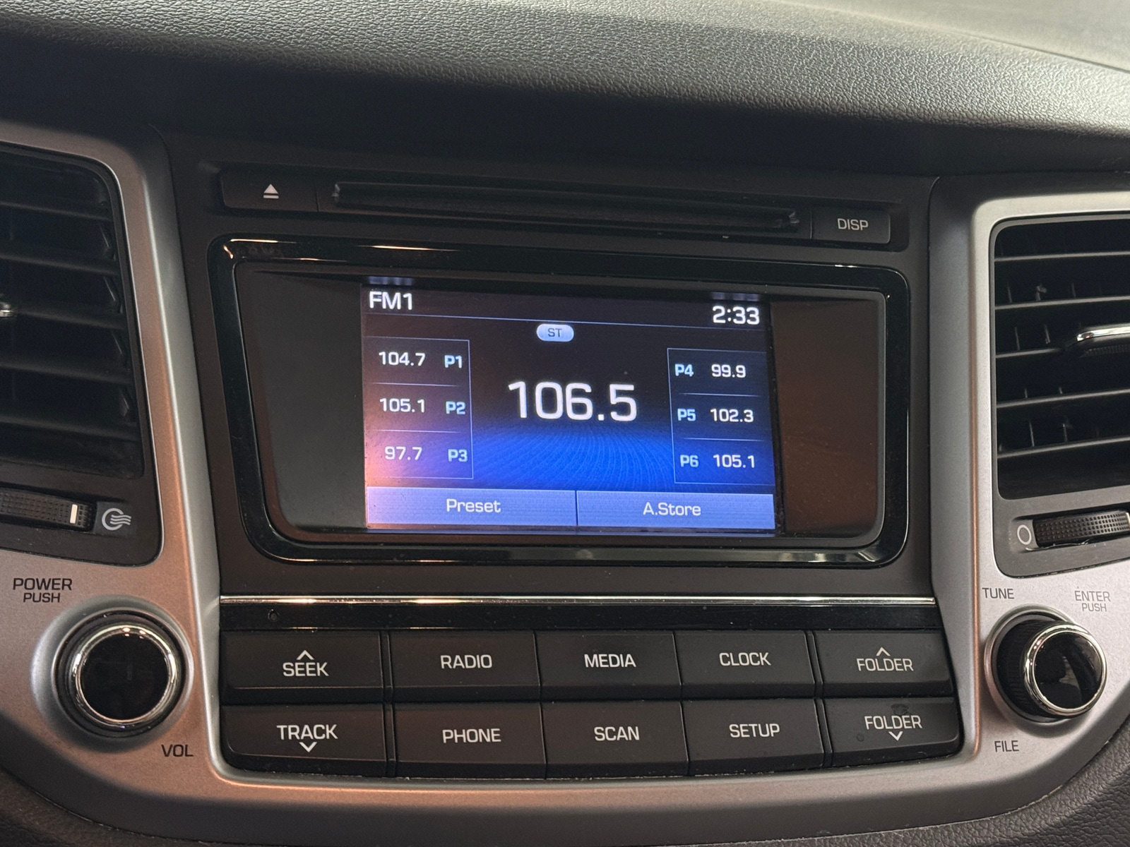 Thumbnail: 2018 Hyundai Tucson - 4