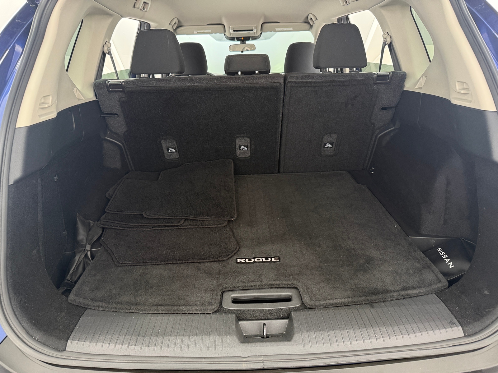 Thumbnail: 2023 Nissan Rogue - 7