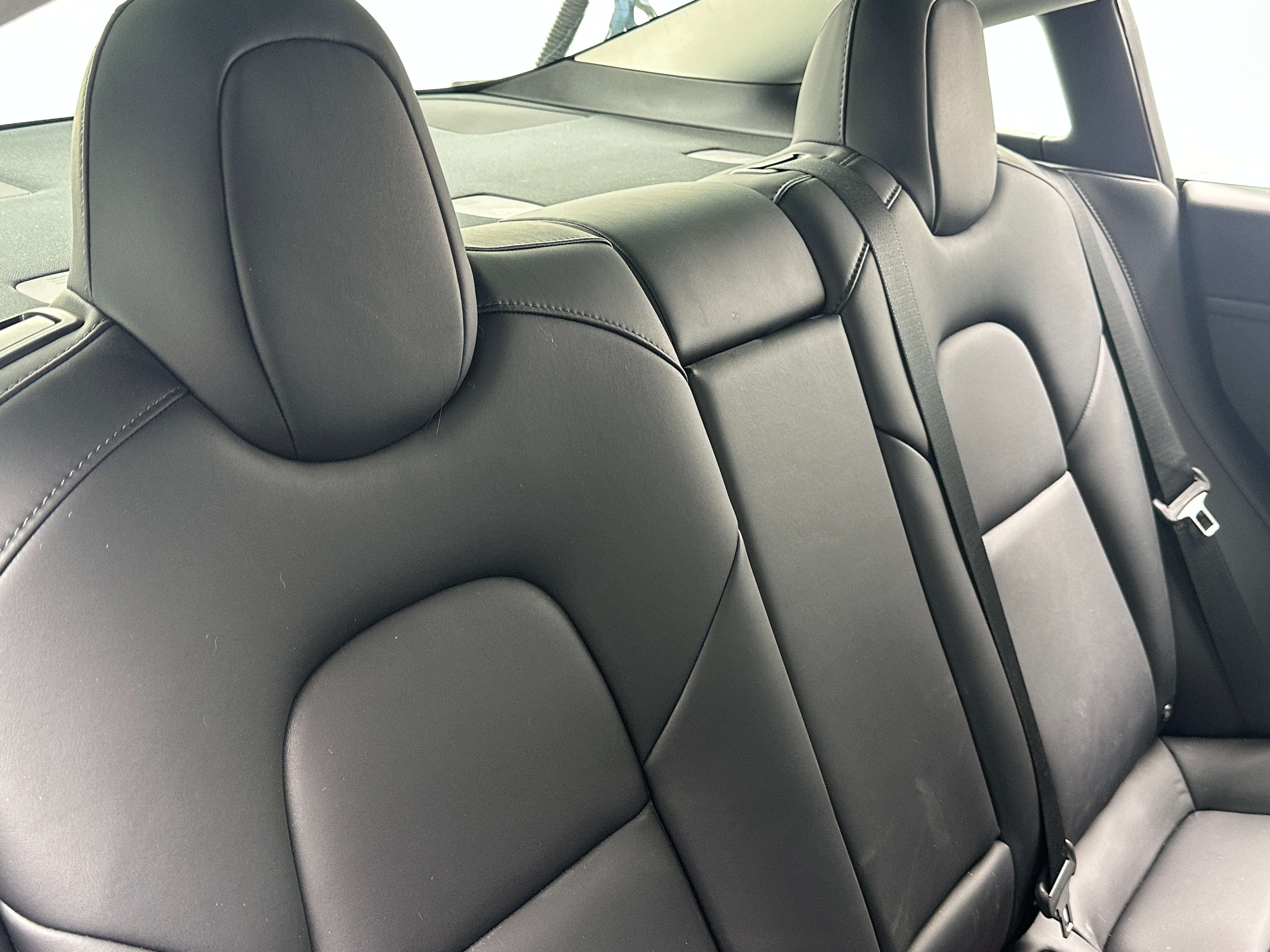 Used 2022 Tesla Model 3 Long Range with VIN 5YJ3E1EB9NF177914 for sale in Oak Creek, WI