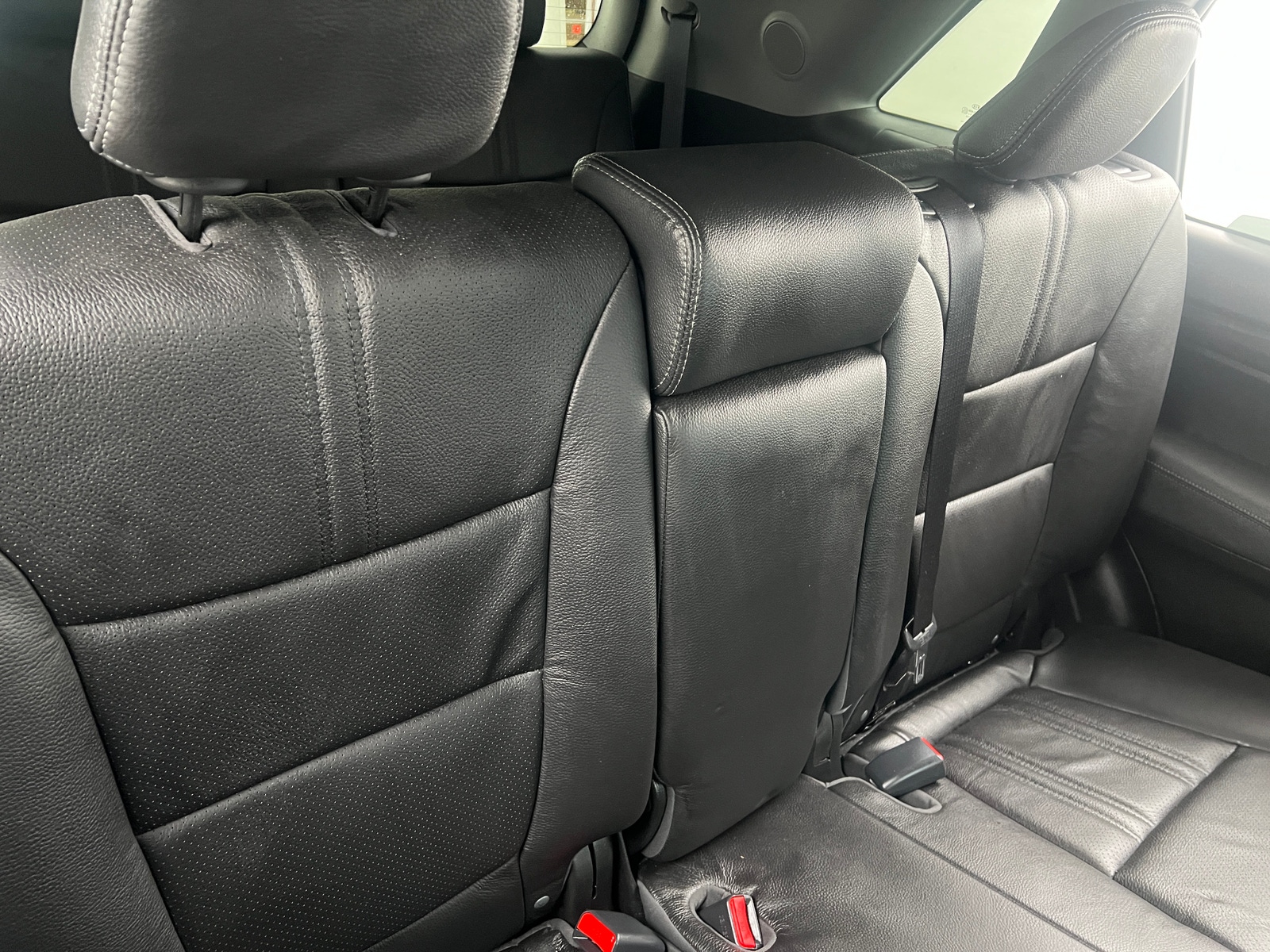 Thumbnail: 2012 Kia Sorento - 5