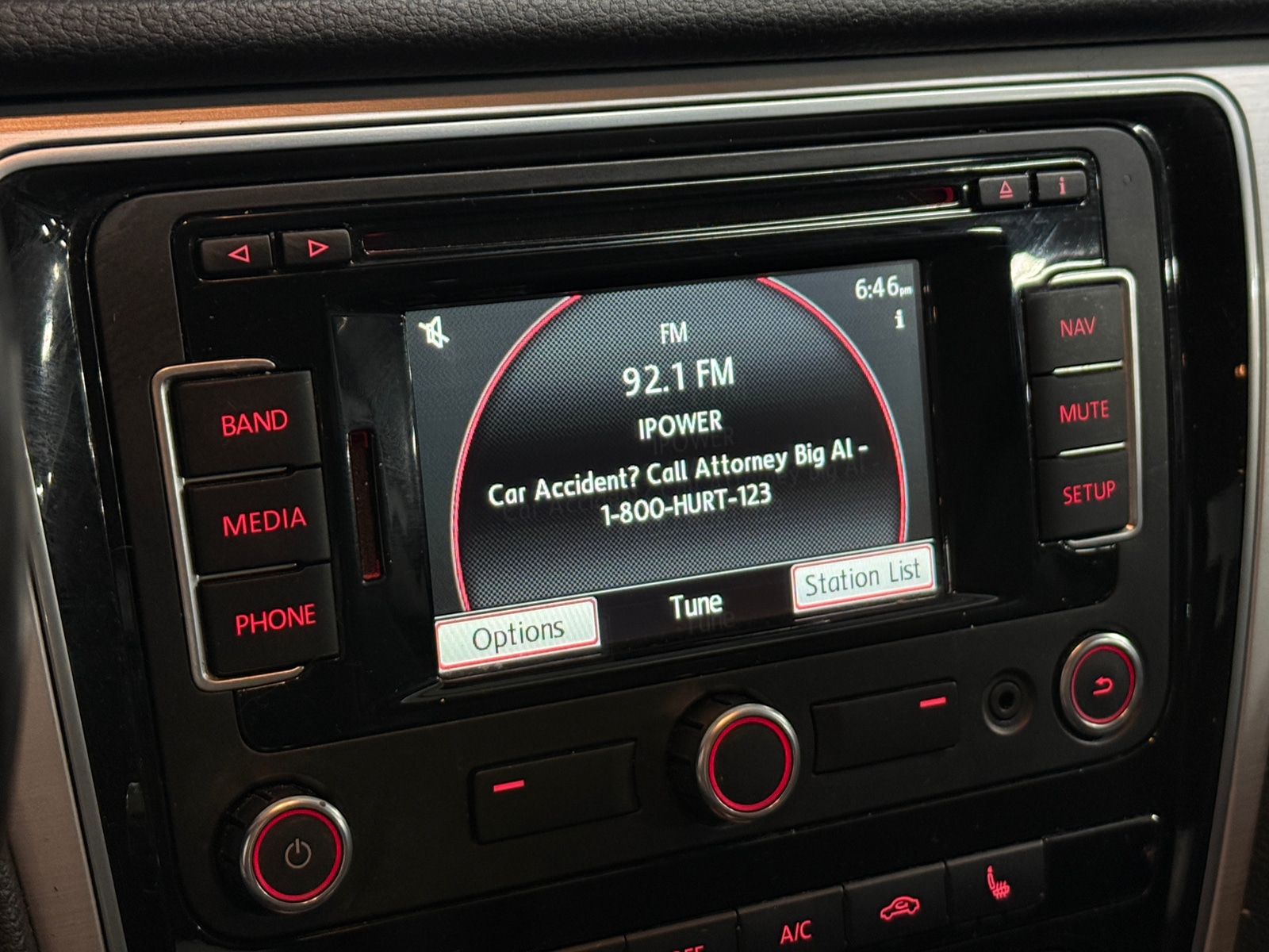 Thumbnail: 2013 Volkswagen Passat - 3