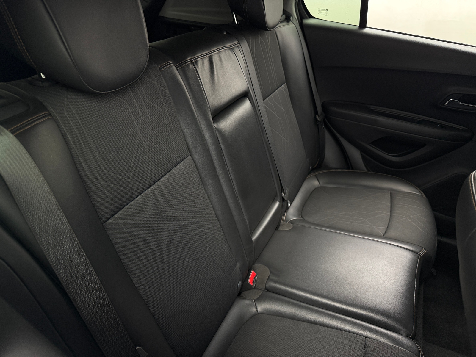 Thumbnail: 2019 Chevrolet Trax - 6