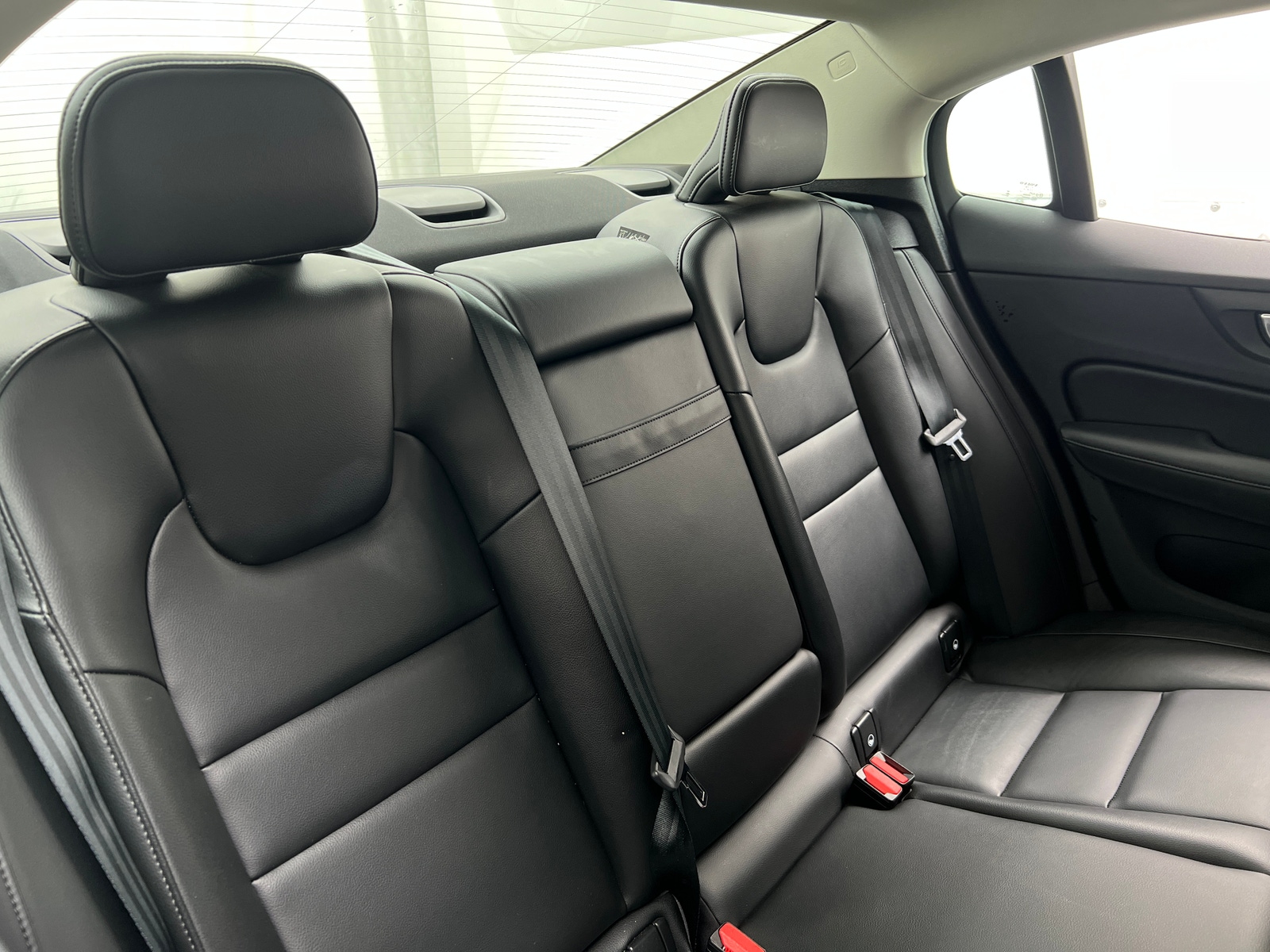 Thumbnail: 2024 Volvo S60 - 5