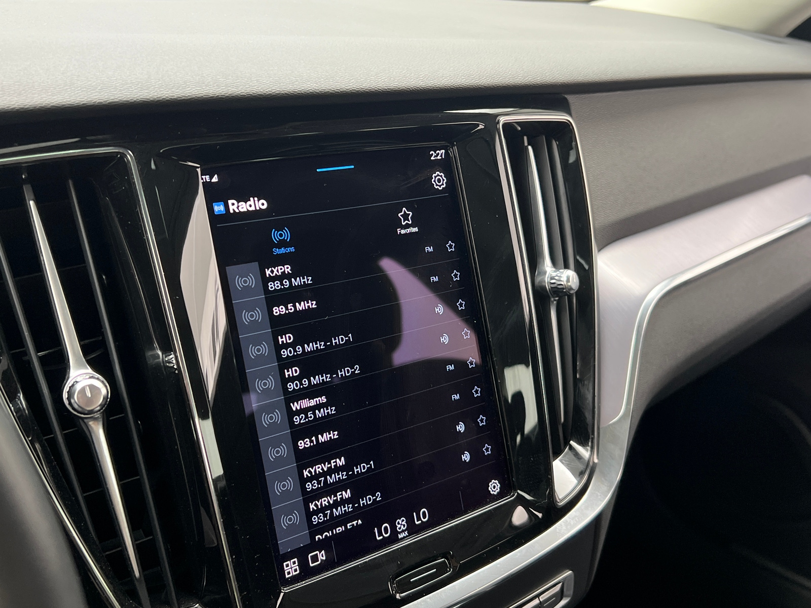 Thumbnail: 2024 Volvo S60 - 3