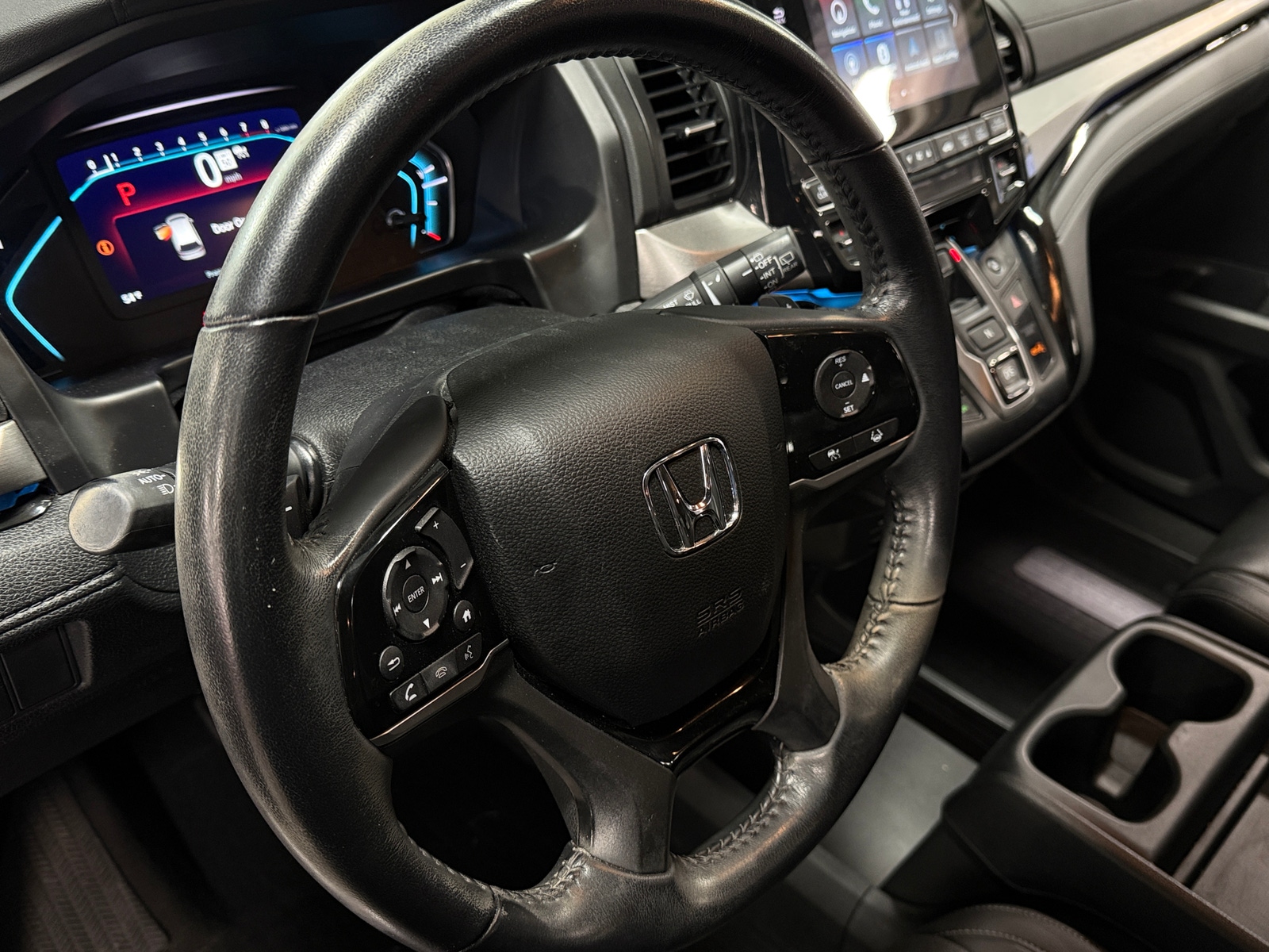 Thumbnail: 2023 Honda Odyssey - 4