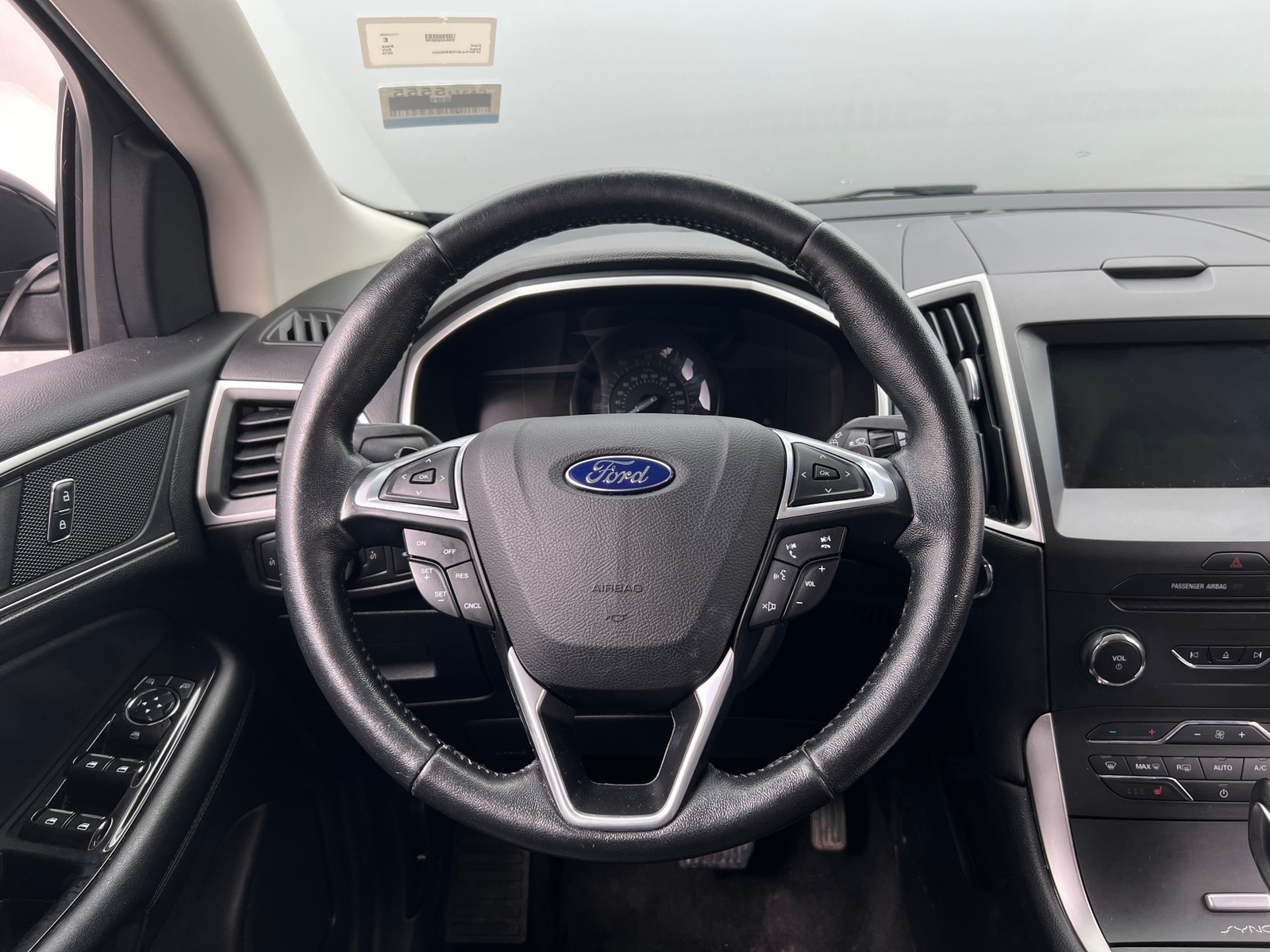 Thumbnail: 2016 Ford Edge - 4