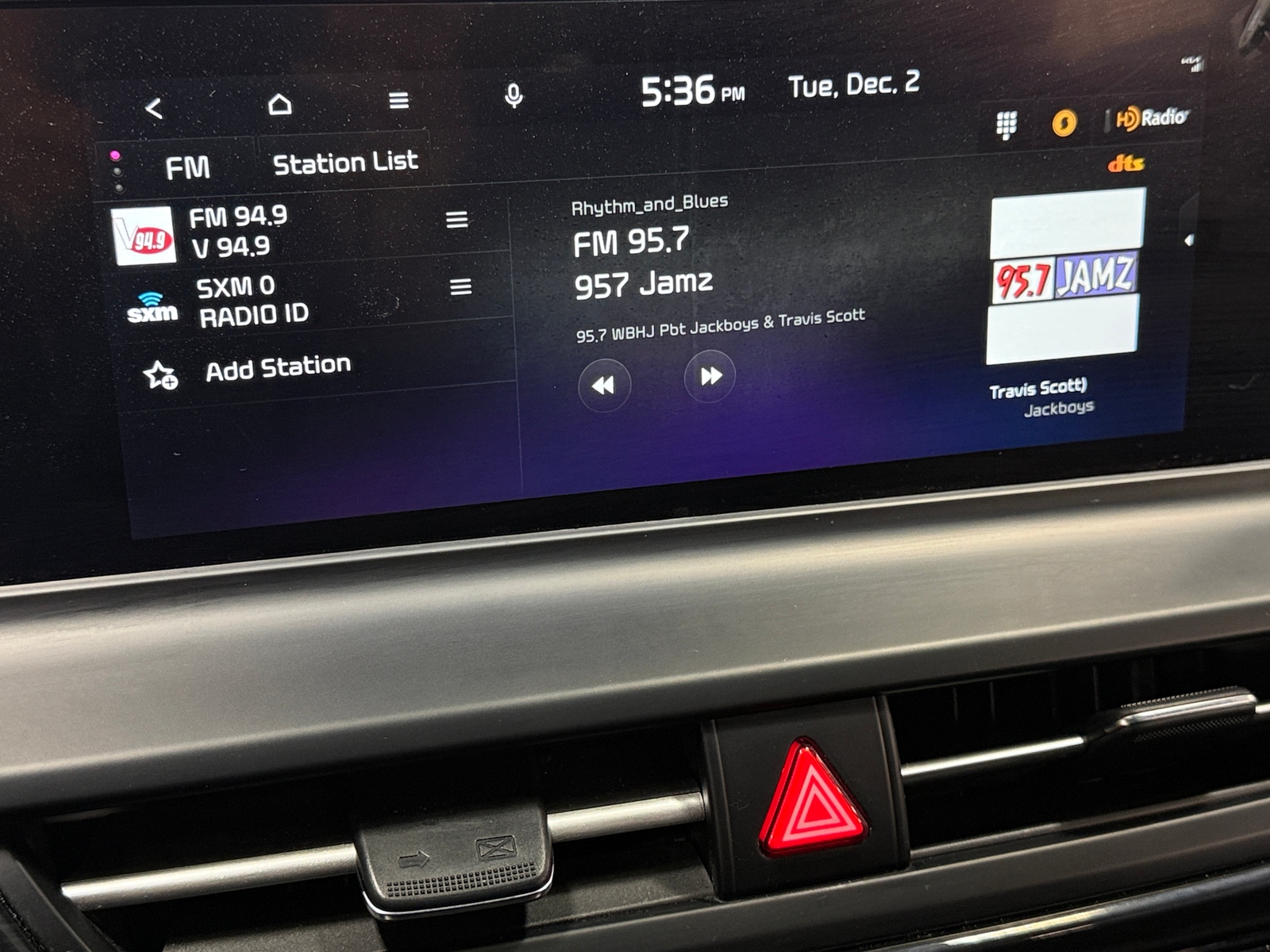 Thumbnail: 2024 Kia Seltos - 4