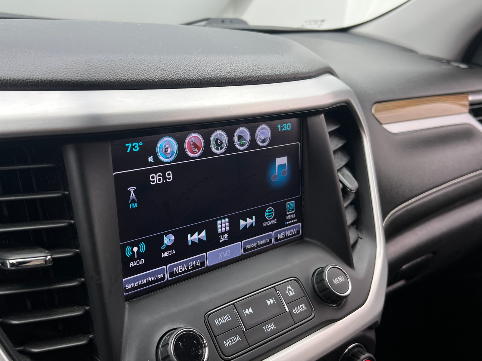 Thumbnail: 2017 GMC Acadia - 4