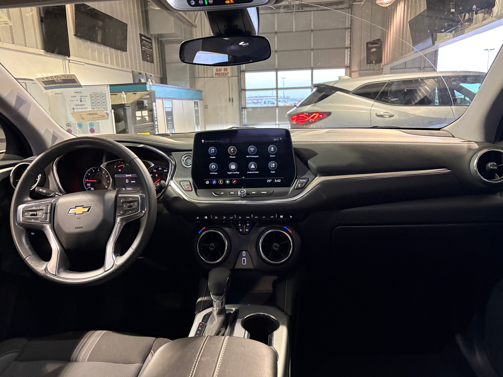 Thumbnail: 2025 Chevrolet Blazer - 3