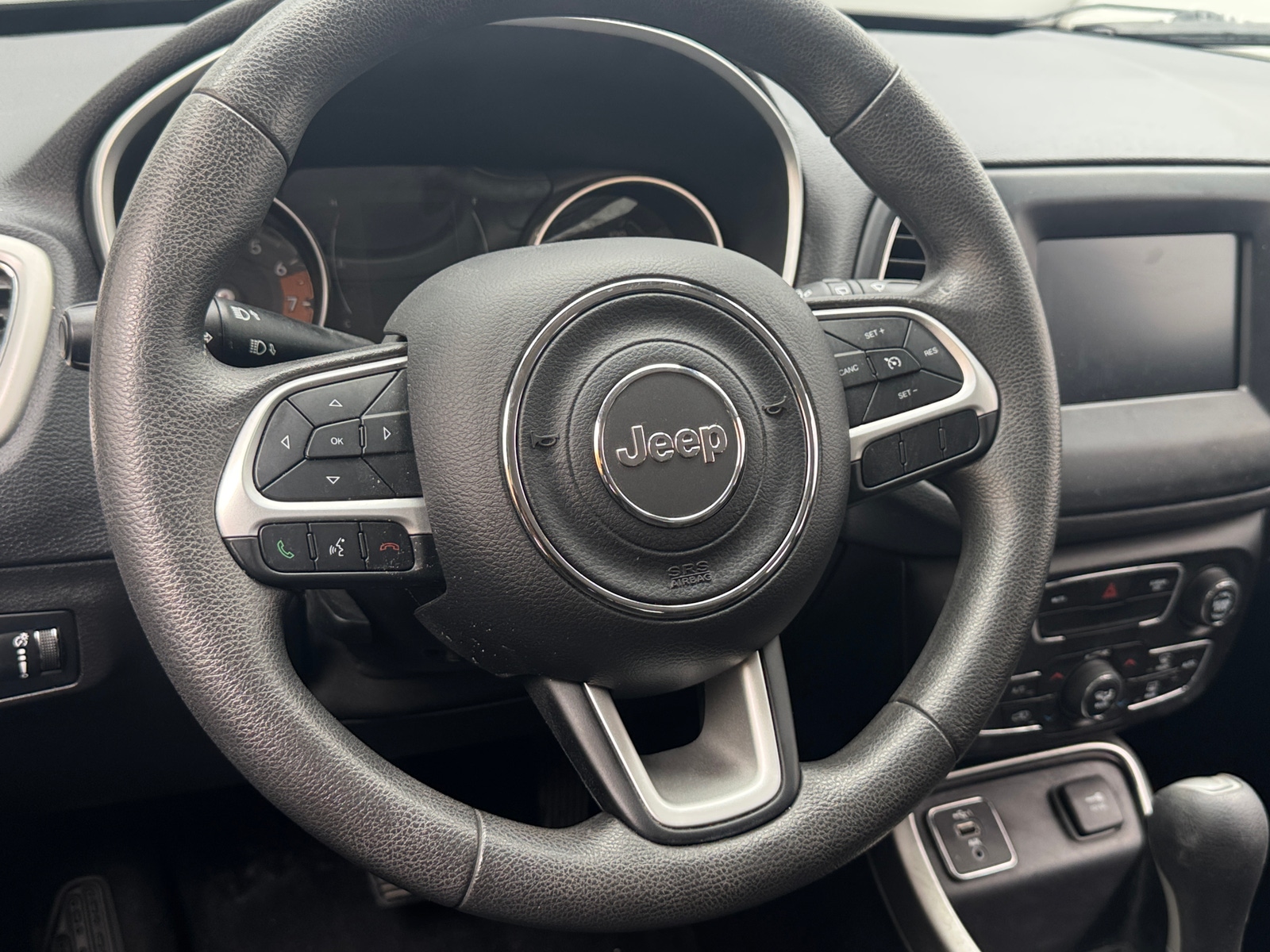 Thumbnail: 2020 Jeep Compass - 5