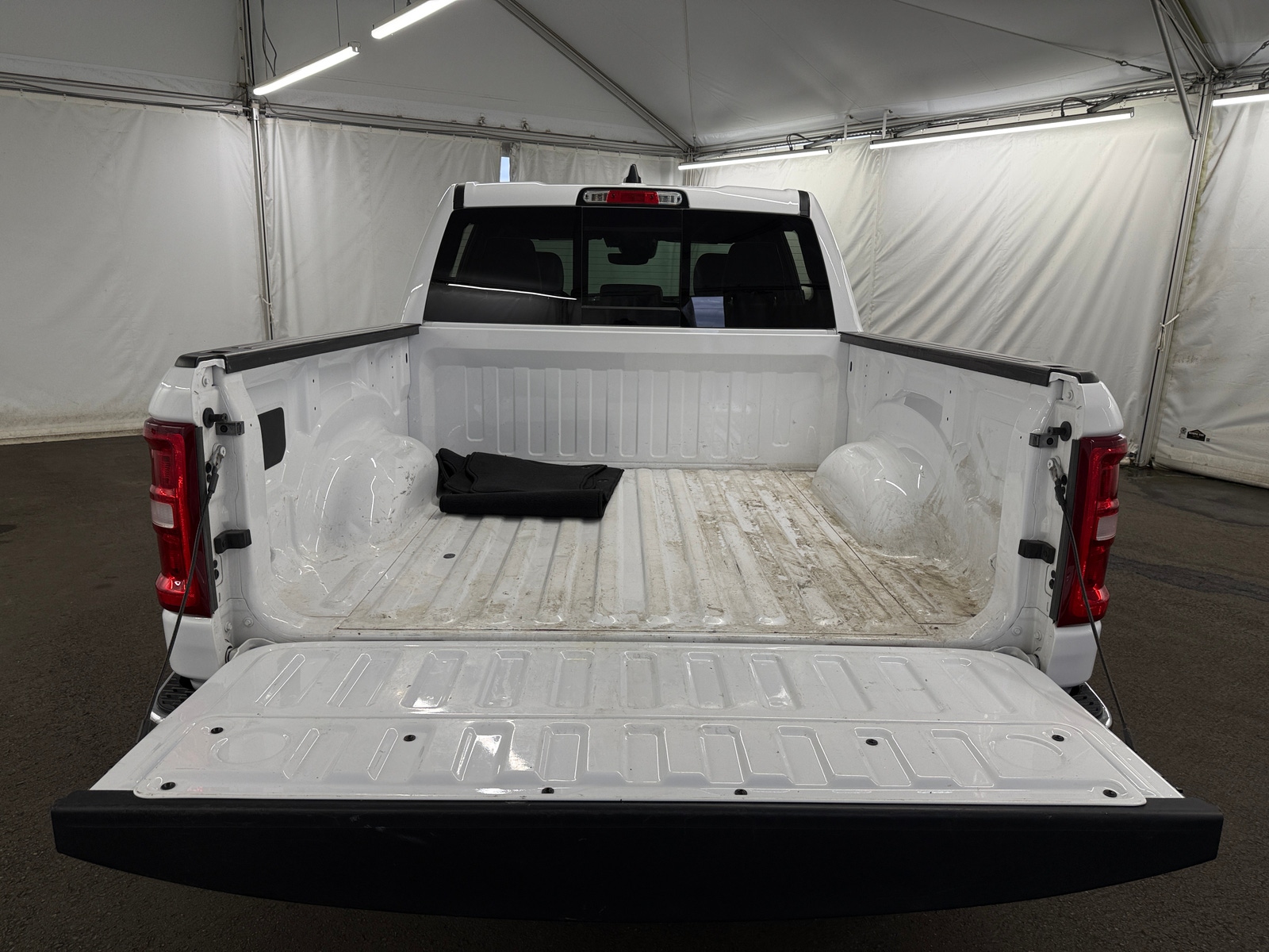 Thumbnail: 2025 RAM 1500 - 6