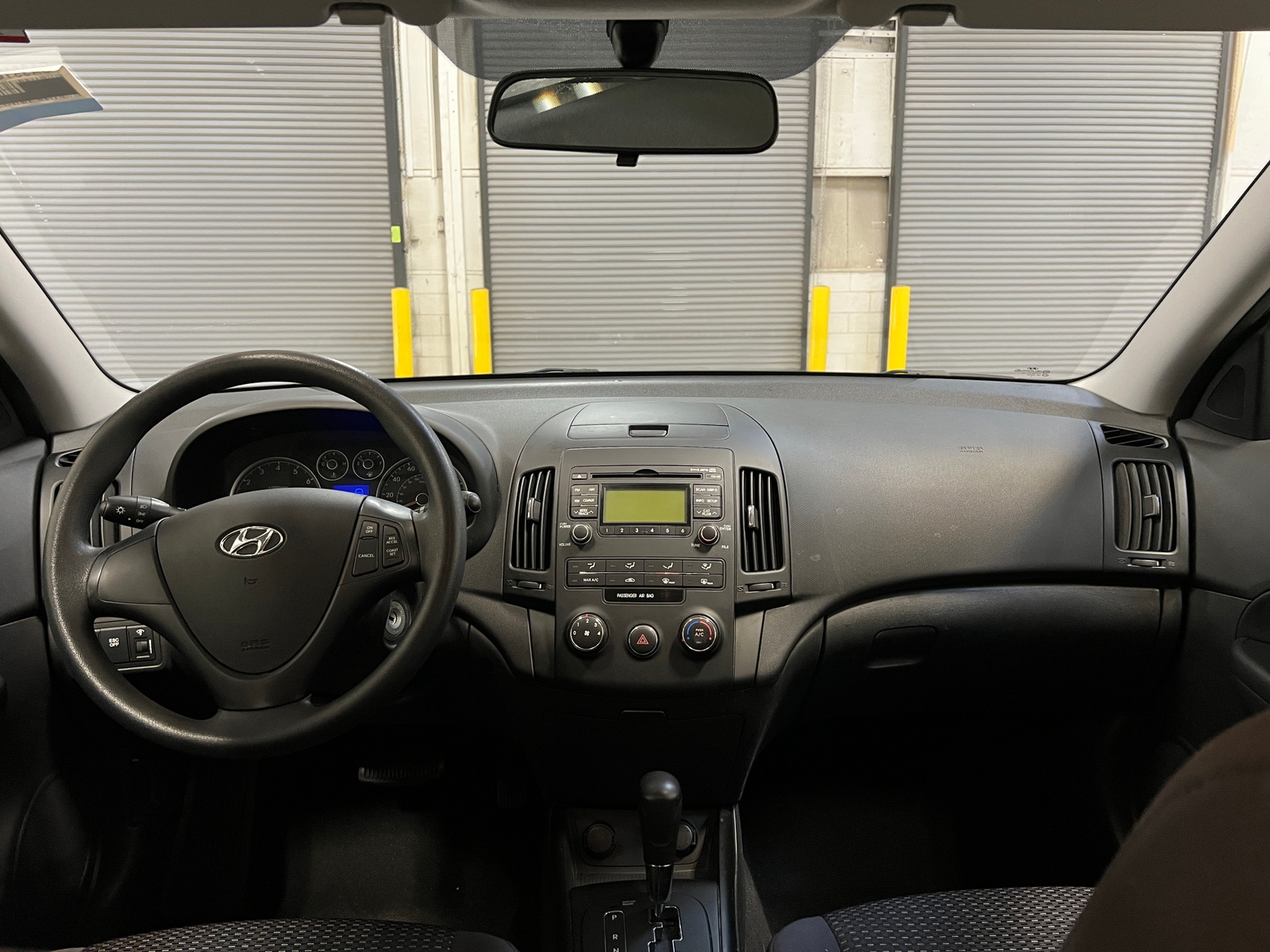 Thumbnail: 2011 Hyundai Elantra - 3