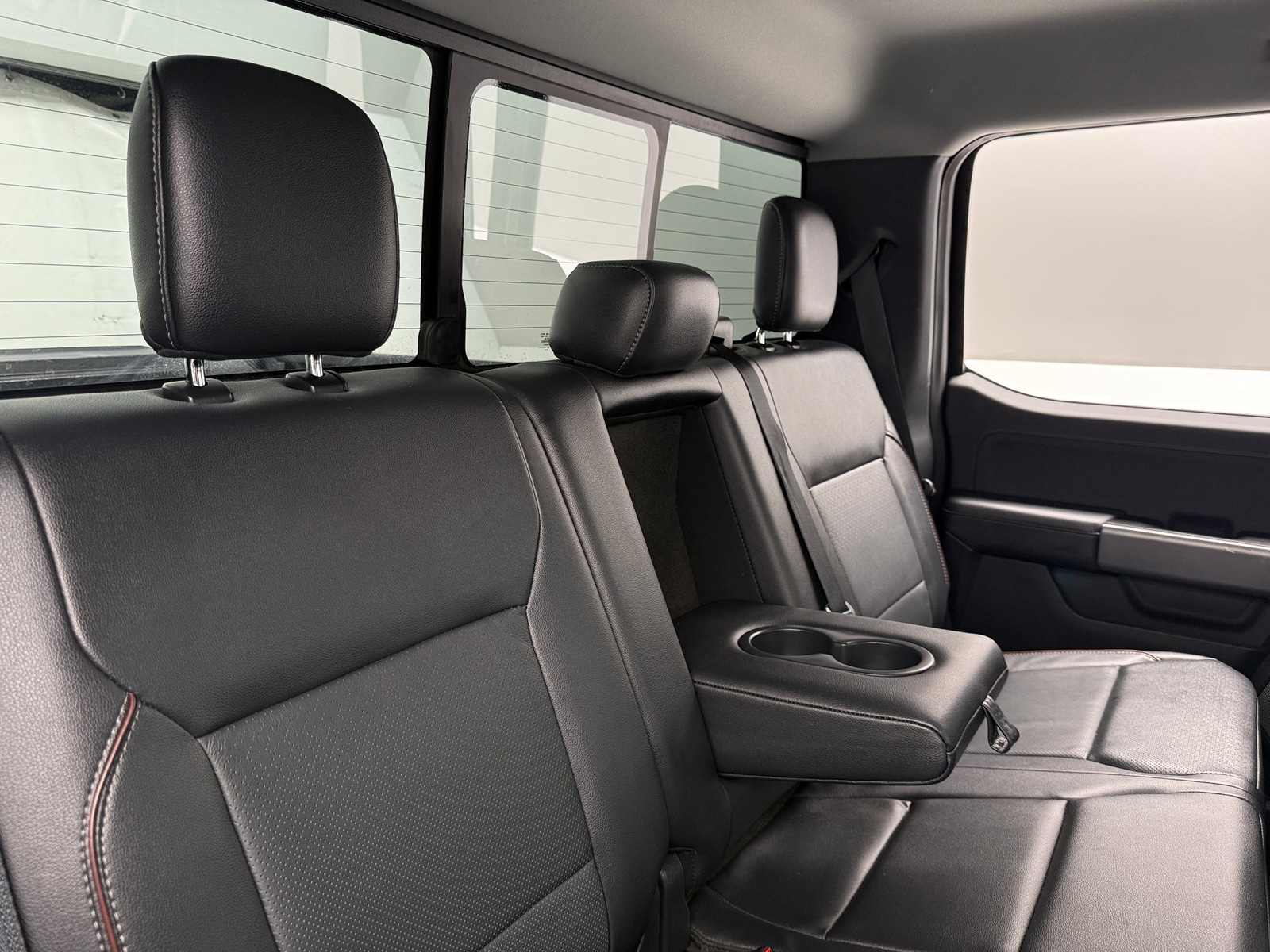 Thumbnail: 2022 Ford Econoline - 5