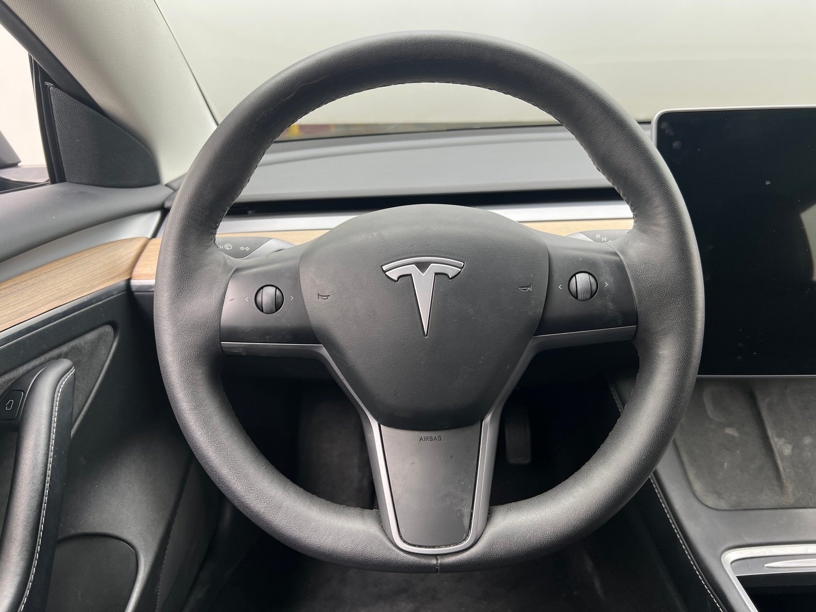 Thumbnail: 2022 Tesla Model 3 - 4
