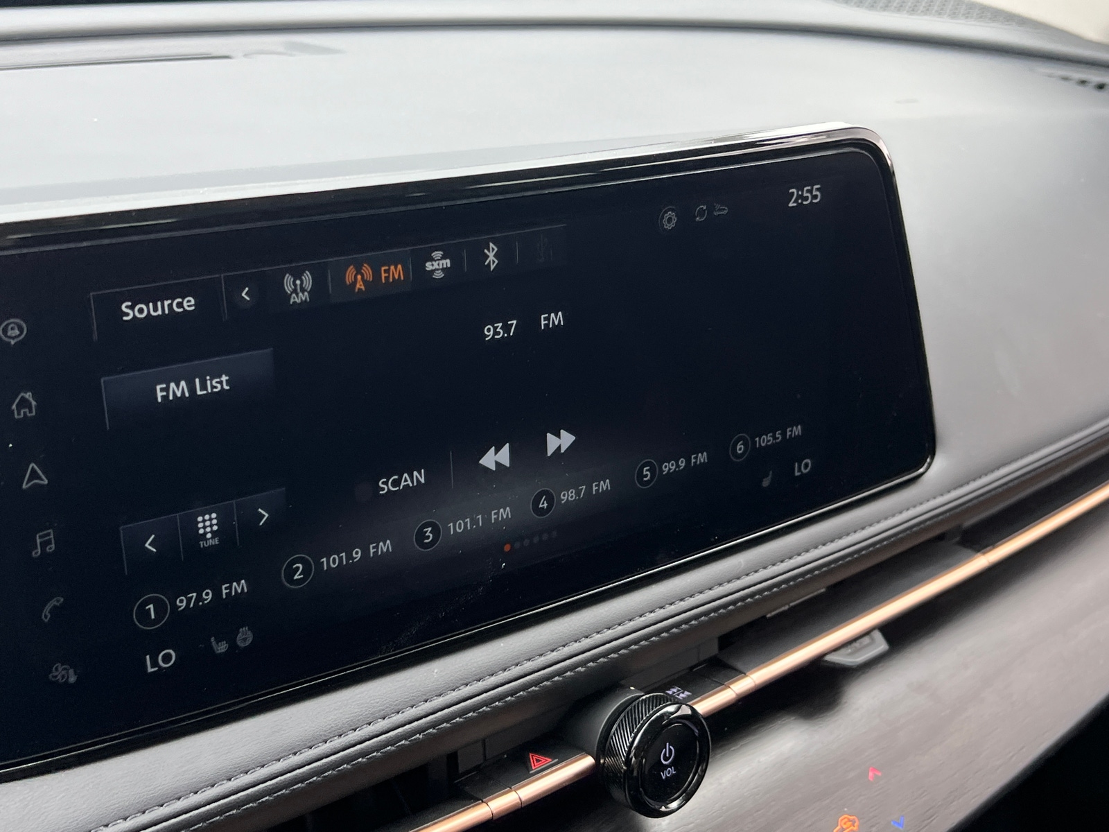 Thumbnail: 2024 Nissan Ariya - 3