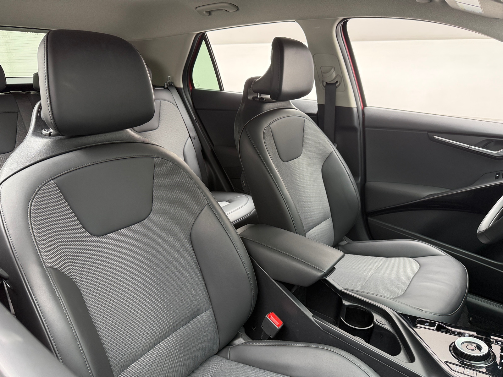 Thumbnail: 2024 Kia Niro - 2