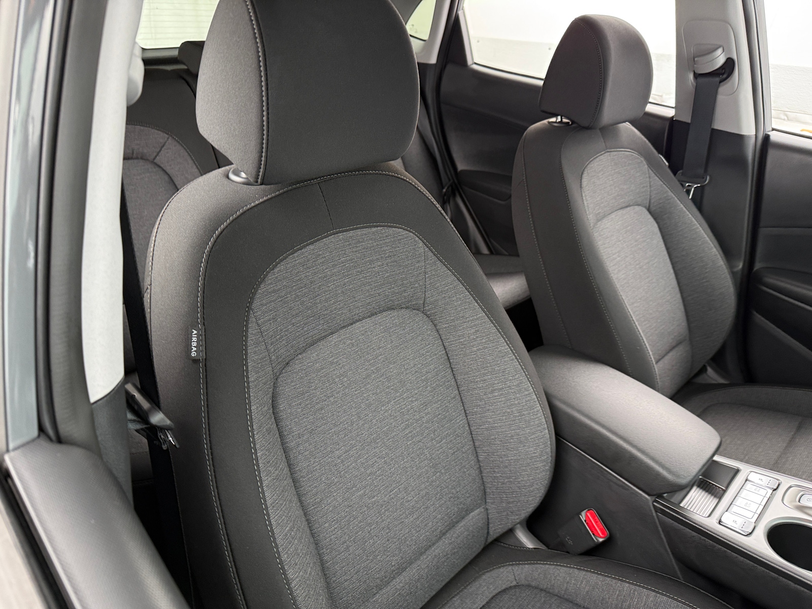 Thumbnail: 2023 Hyundai Kona - 2