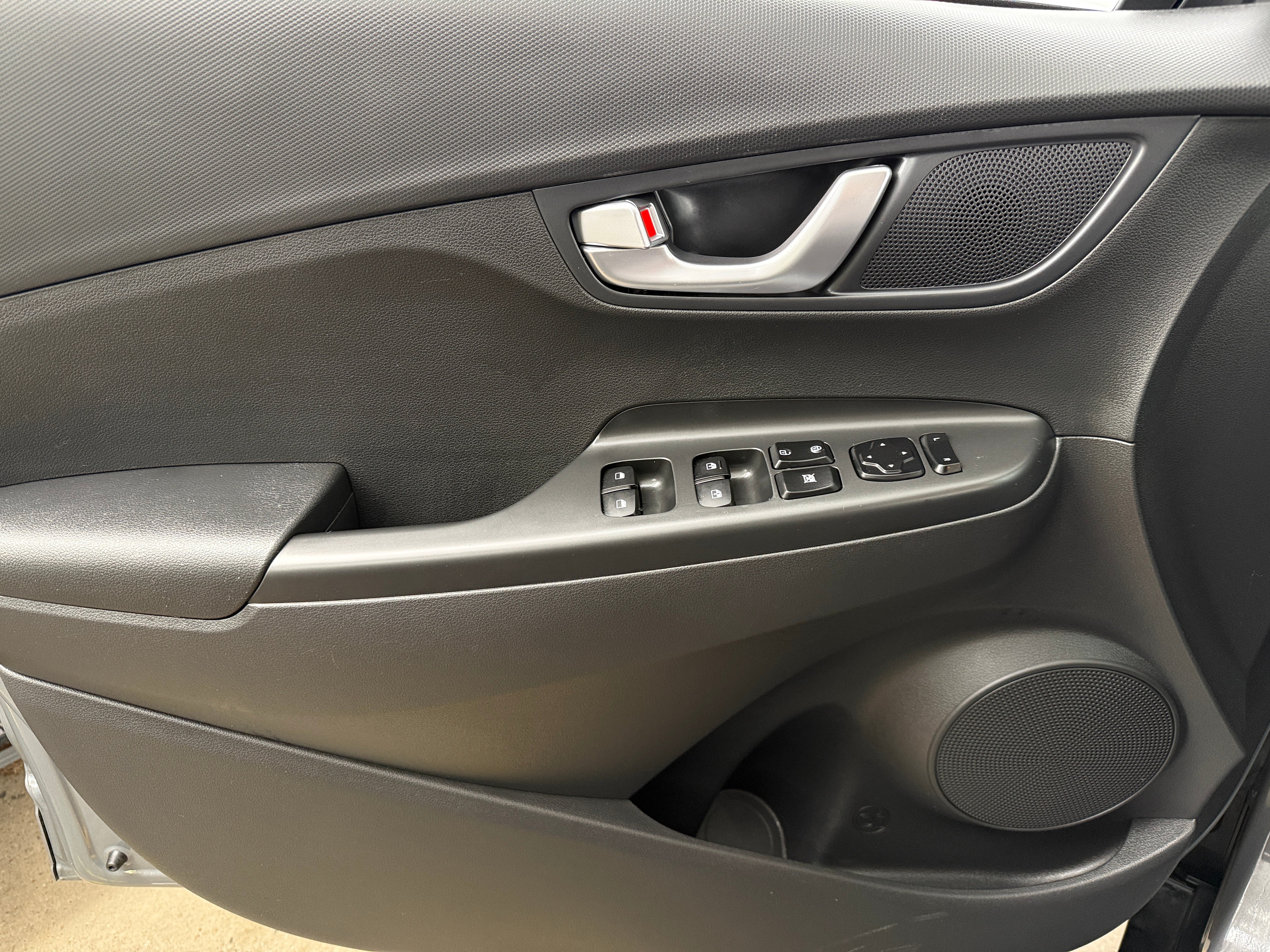 Used 2023 Hyundai Kona EV SE with VIN KM8K23AG3PU176359 for sale in Auburn, WA