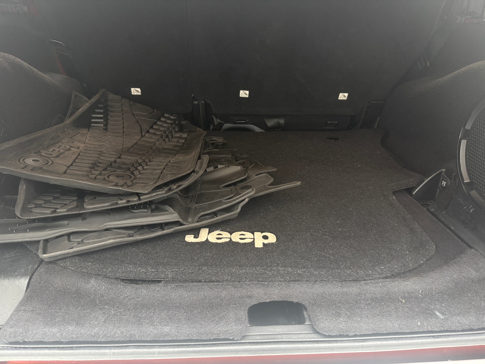 Thumbnail: 2014 Jeep Wrangler - 7