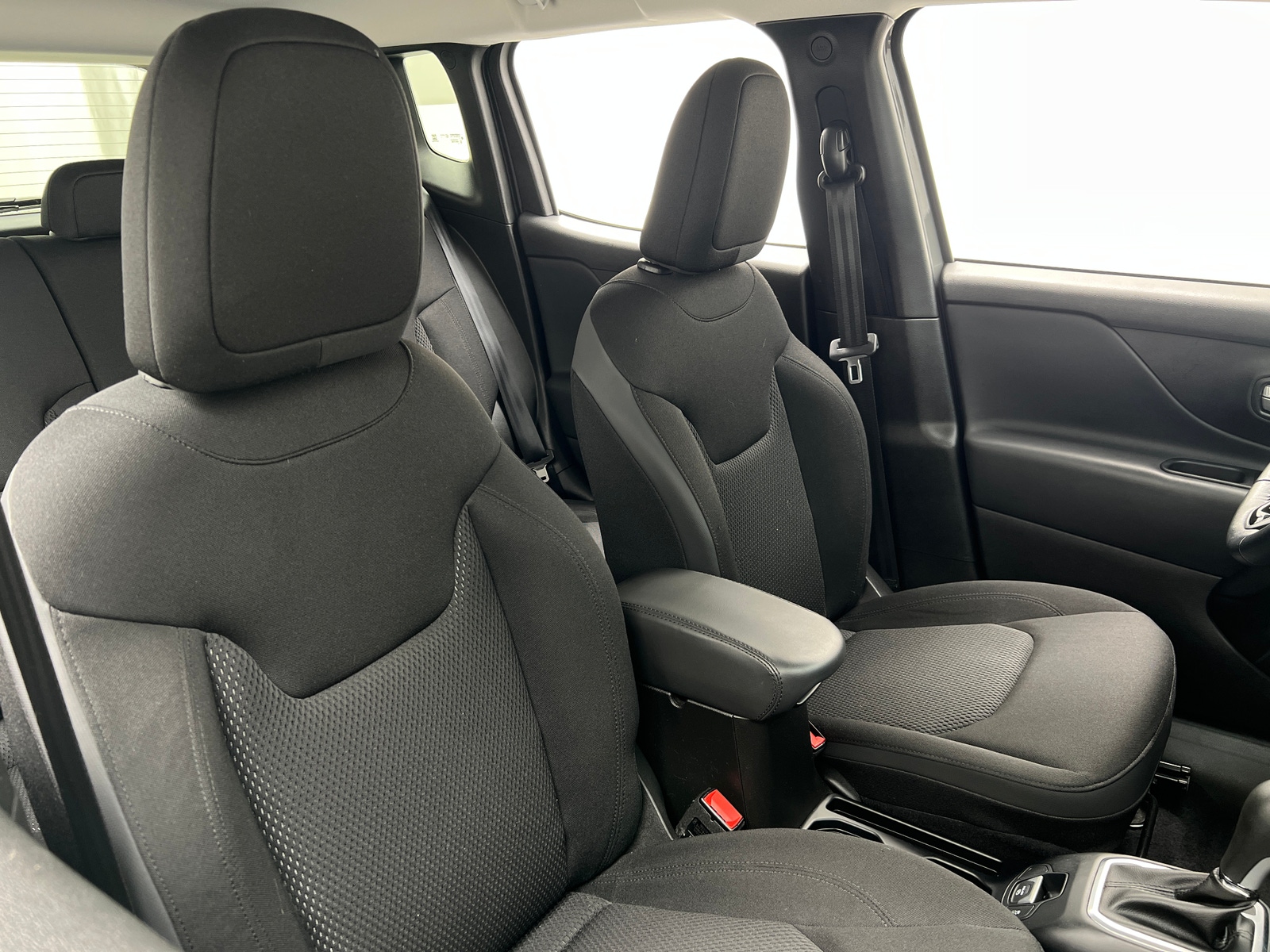 Thumbnail: 2020 Jeep Renegade - 2