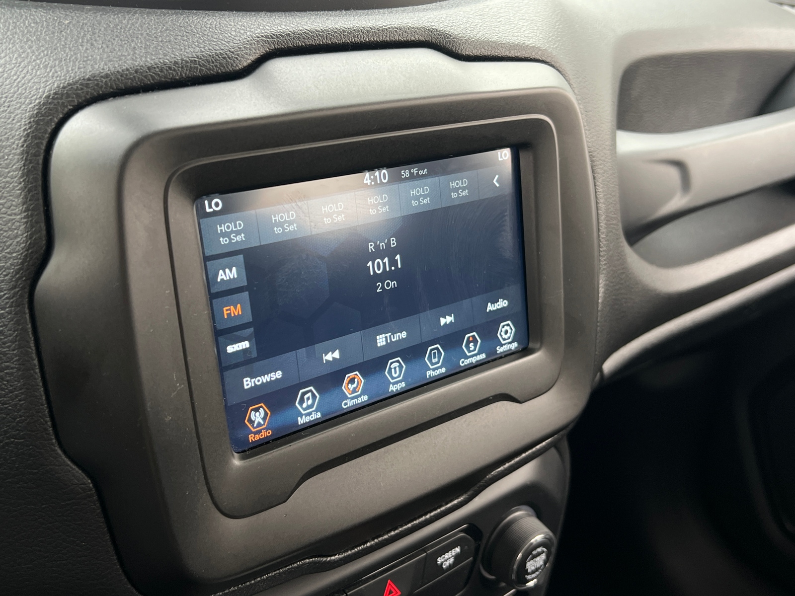 Thumbnail: 2020 Jeep Renegade - 4