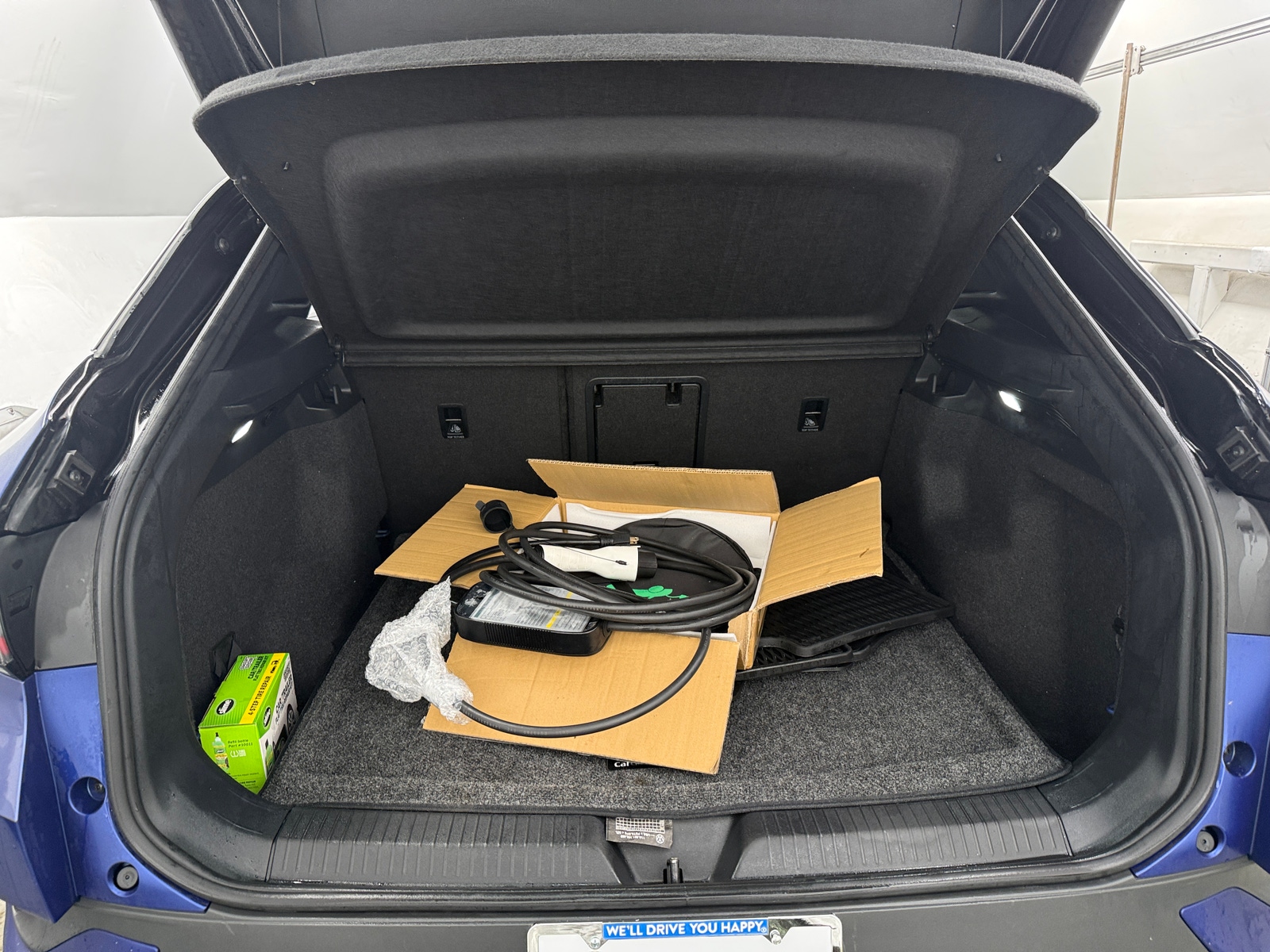 Thumbnail: 2021 Volkswagen ID.4 - 6