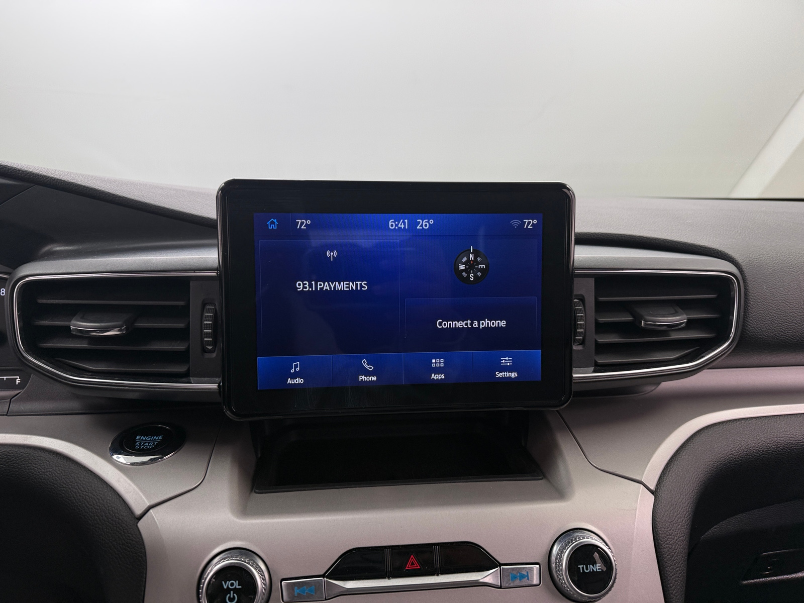 Thumbnail: 2024 Ford Explorer - 4