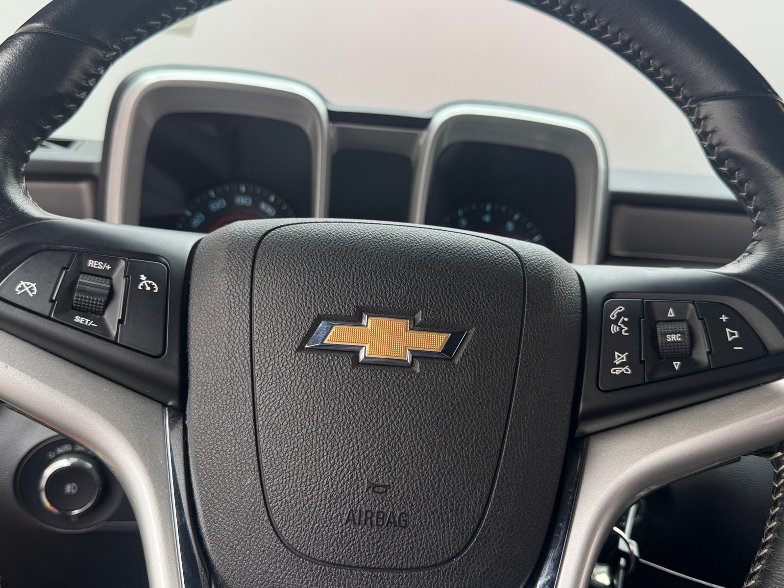 Thumbnail: 2014 Chevrolet Camaro - 3