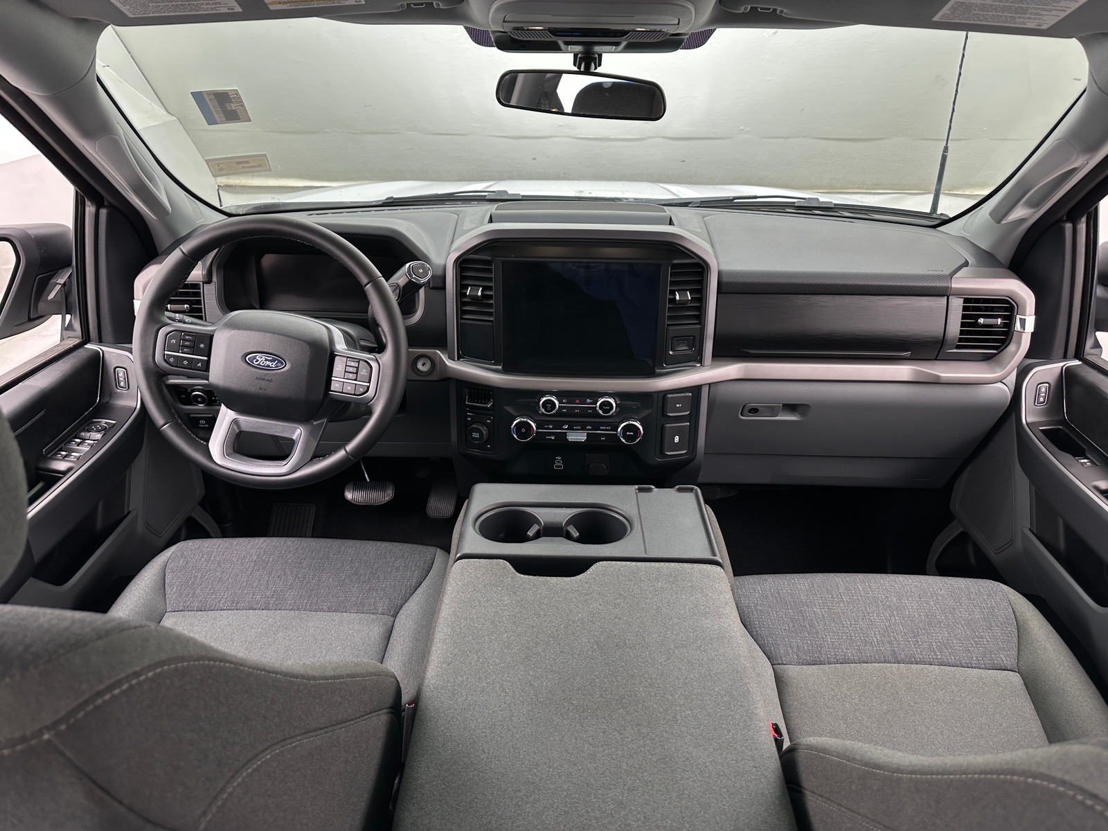 Thumbnail: 2025 Ford Econoline - 3