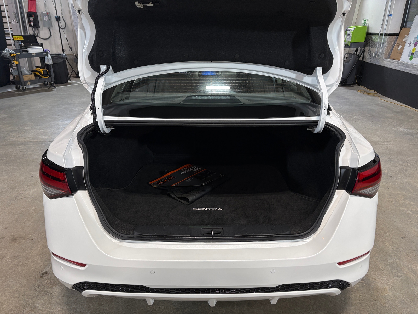 Thumbnail: 2024 Nissan Sentra - 7