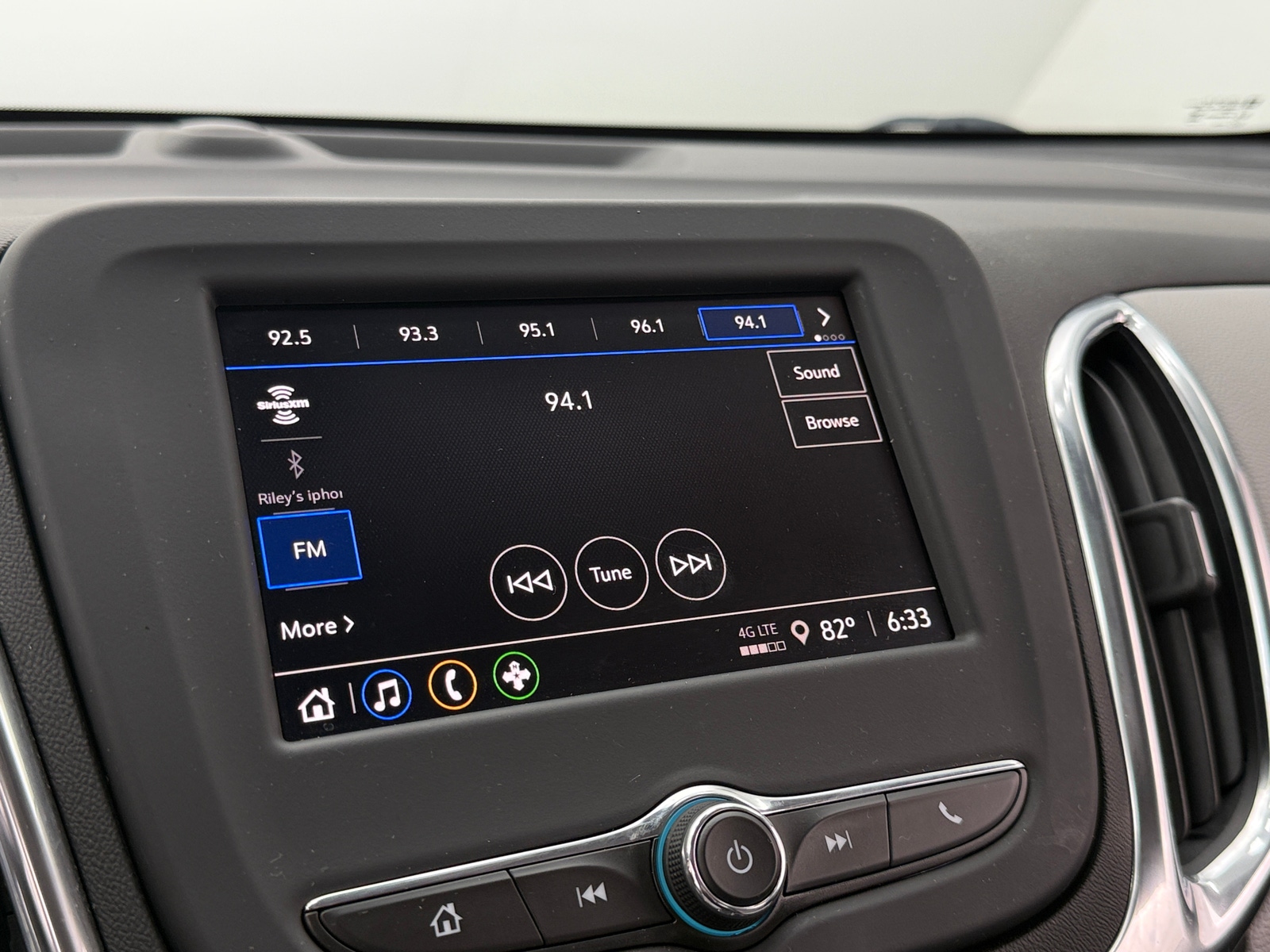 Thumbnail: 2024 Chevrolet Equinox - 4