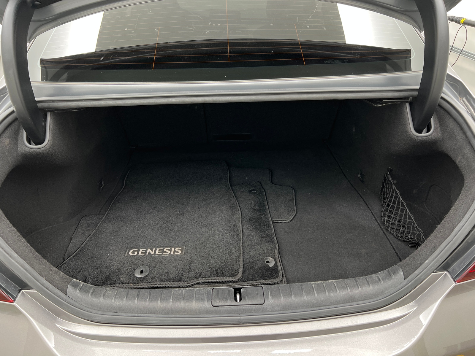 Thumbnail: 2022 Genesis G70 - 6