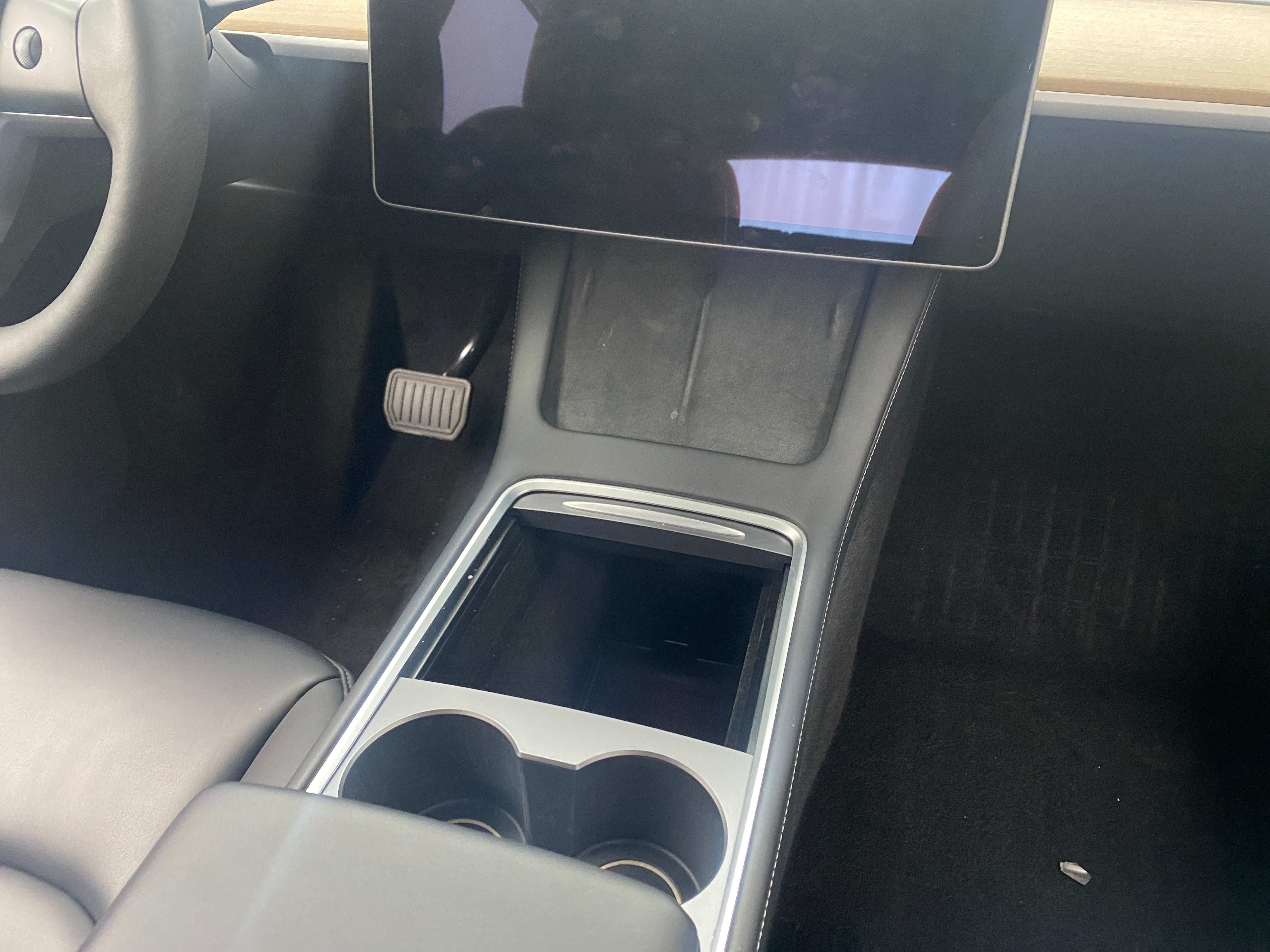 Used 2023 Tesla Model Y Long Range with VIN 7SAYGDEE7PA136986 for sale in Auburn, WA