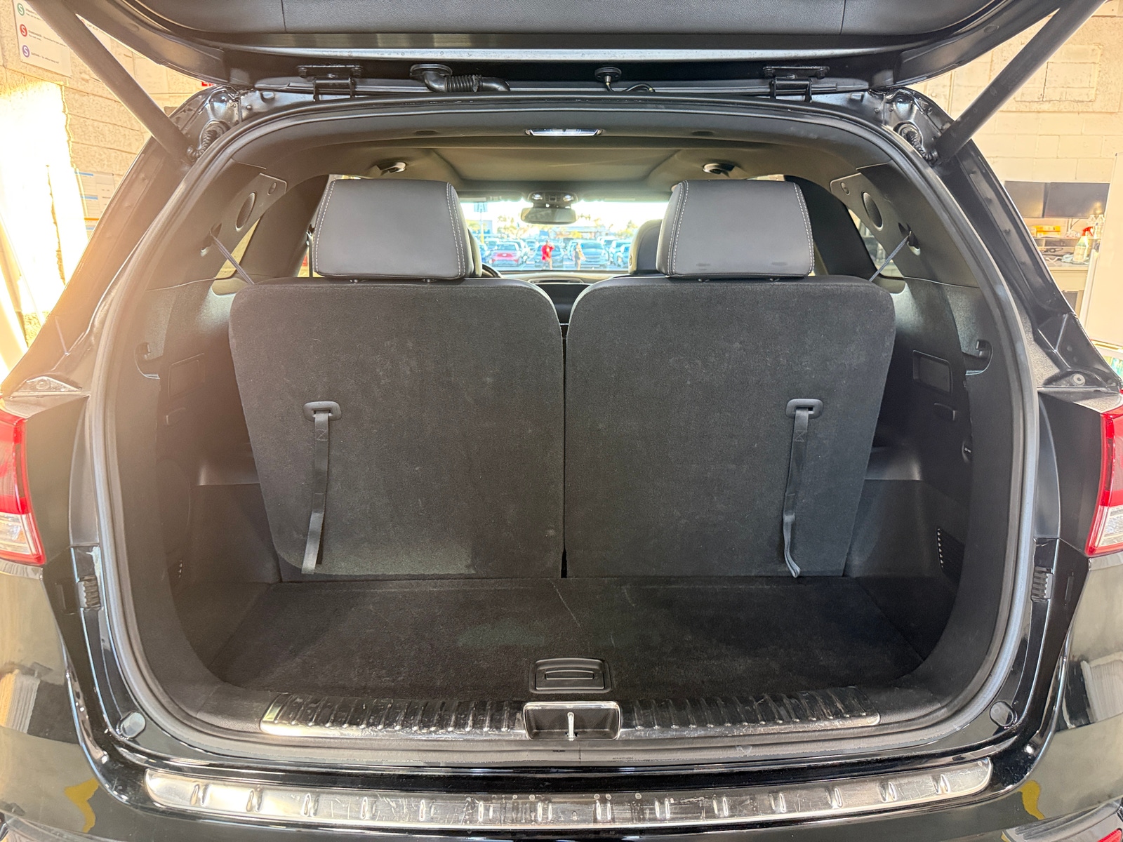 Thumbnail: 2018 Kia Sorento - 6