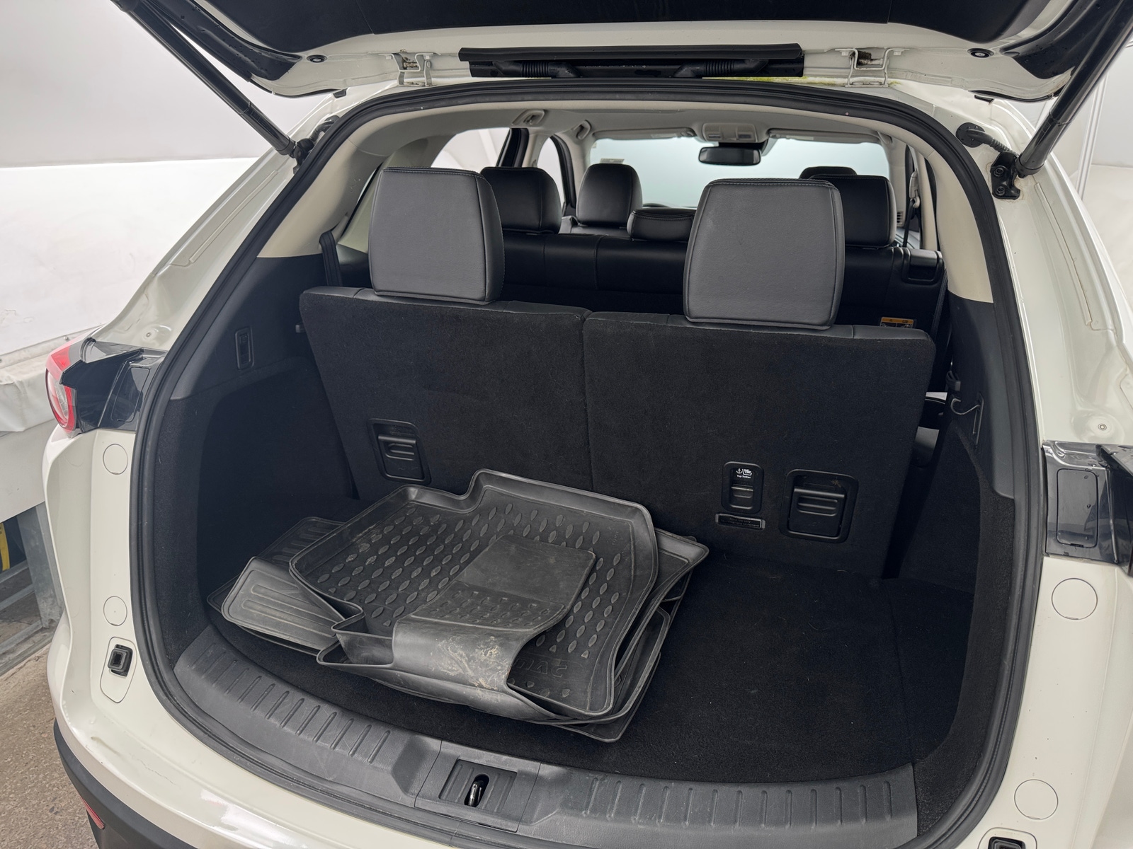 Thumbnail: 2022 Mazda CX-9 - 6