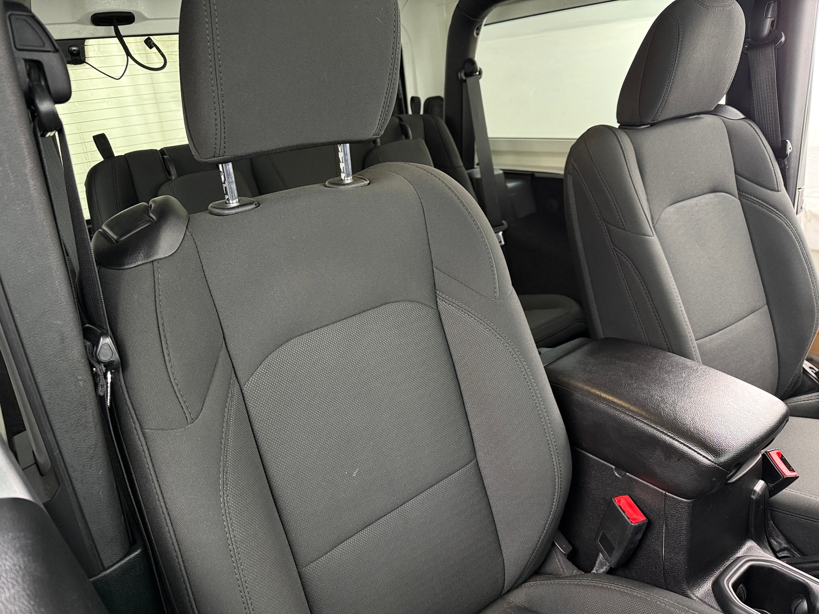 Thumbnail: 2019 Jeep Wrangler - 2