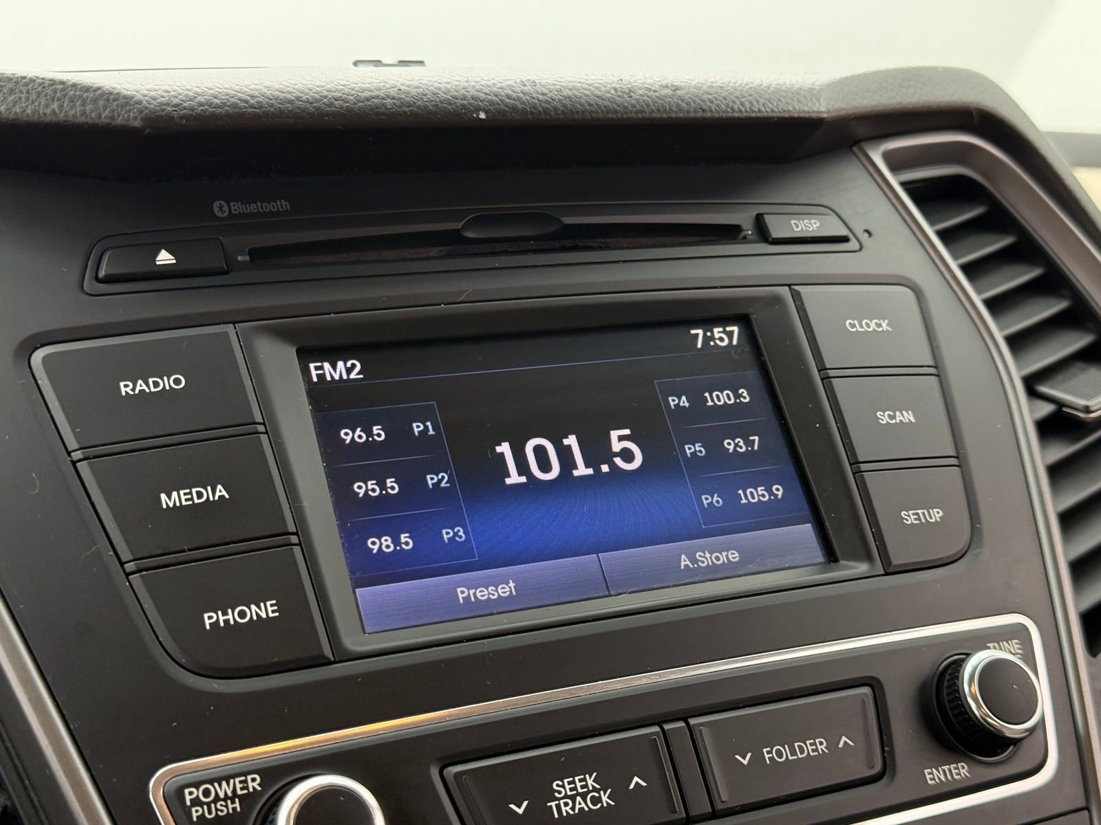 Thumbnail: 2018 Hyundai Santa Fe - 4